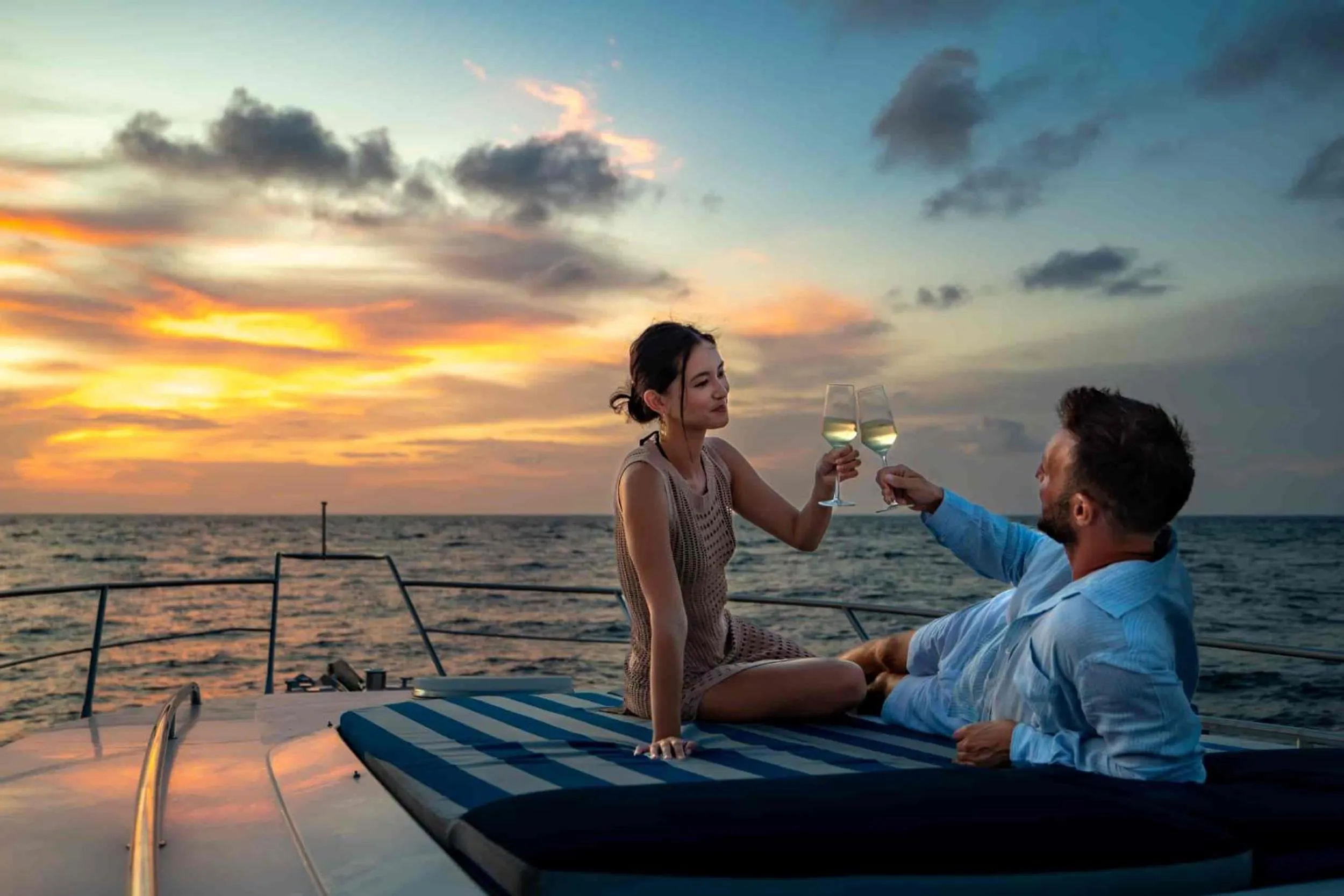 Evening entertainment in OZEN RESERVE BOLIFUSHI - Luxury All Inclusive with Free Transfers