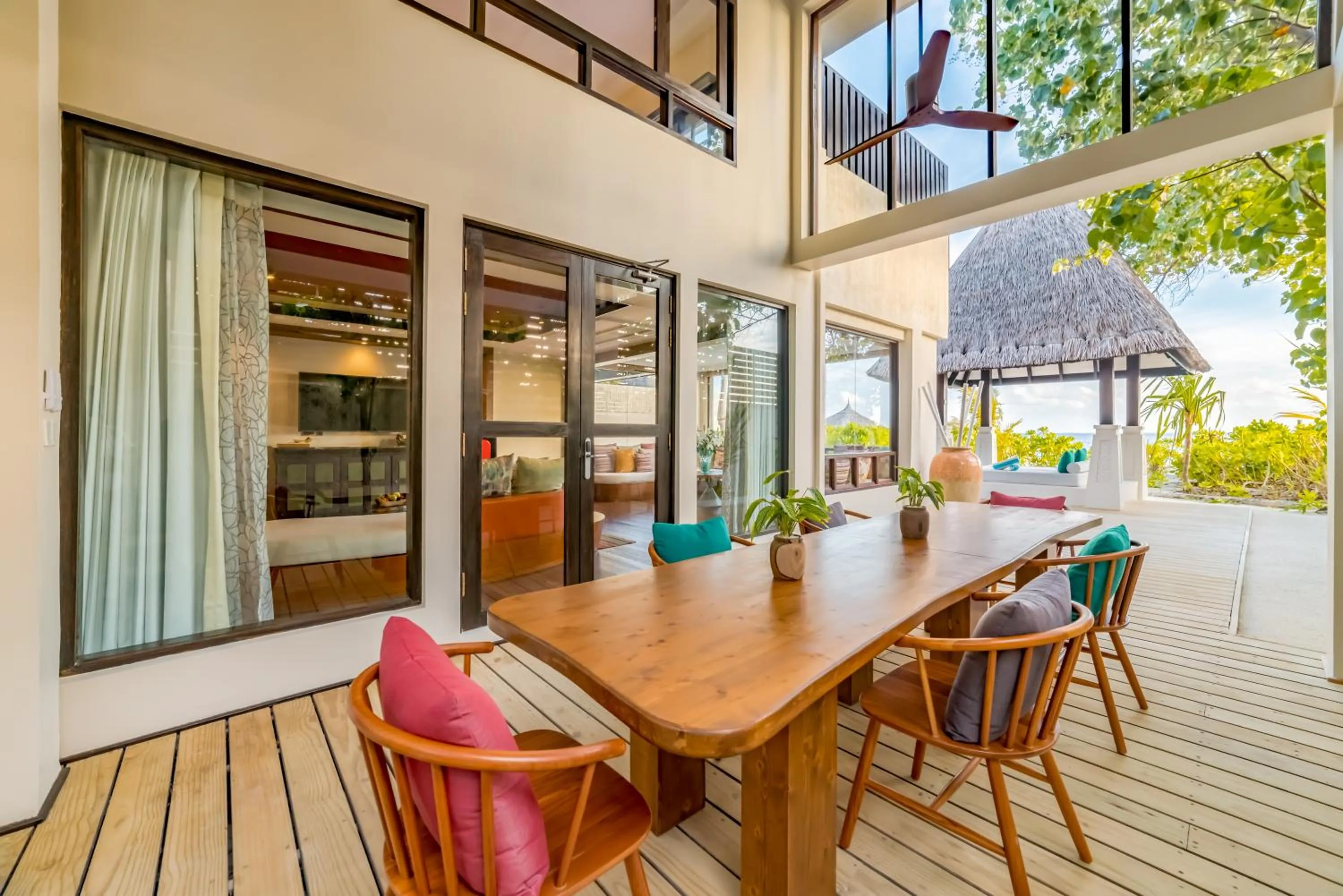 Dining area in OZEN RESERVE BOLIFUSHI - Luxury All Inclusive with Free Transfers