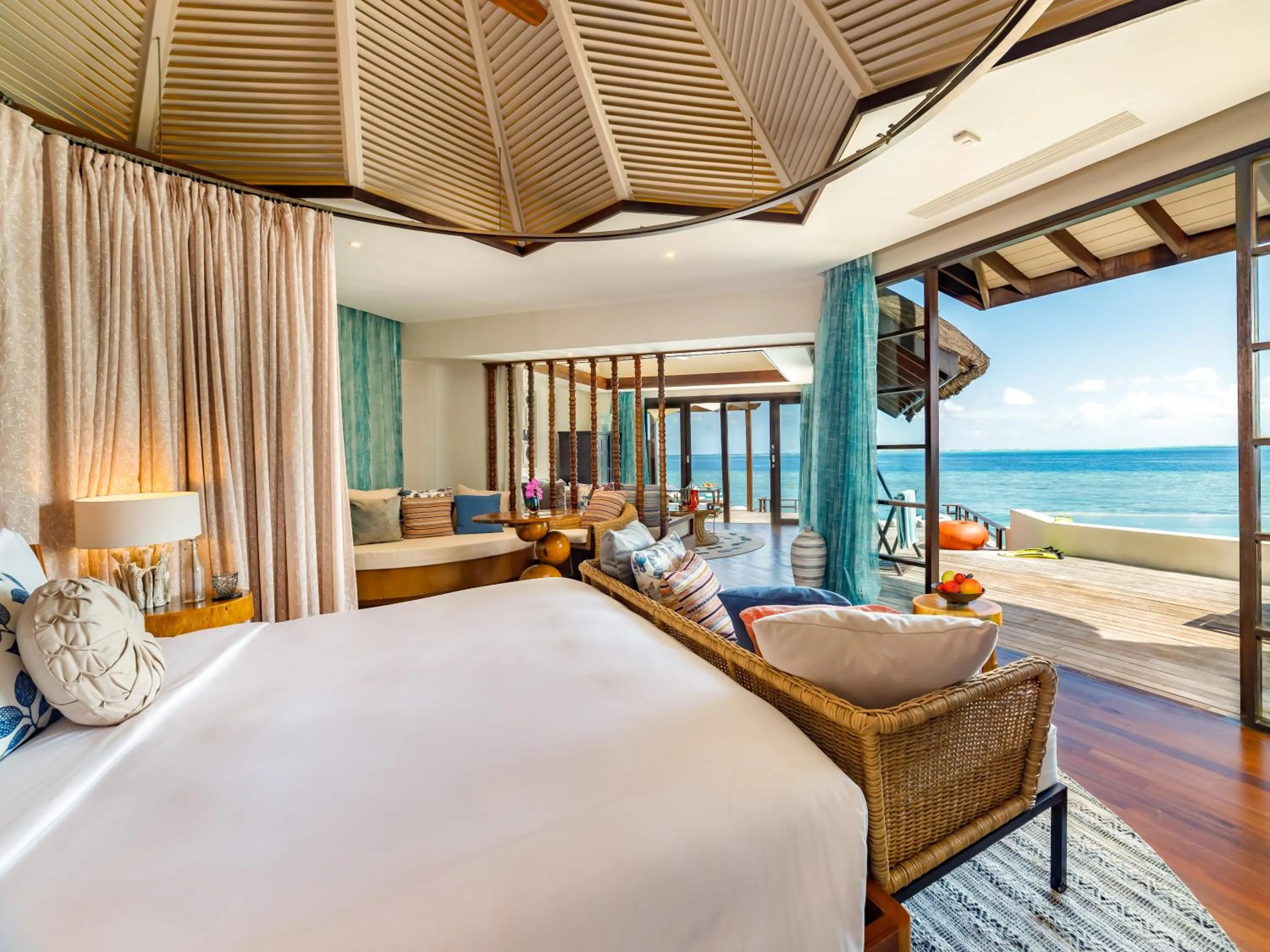 Bed in OZEN RESERVE BOLIFUSHI - Luxury All Inclusive with Free Transfers