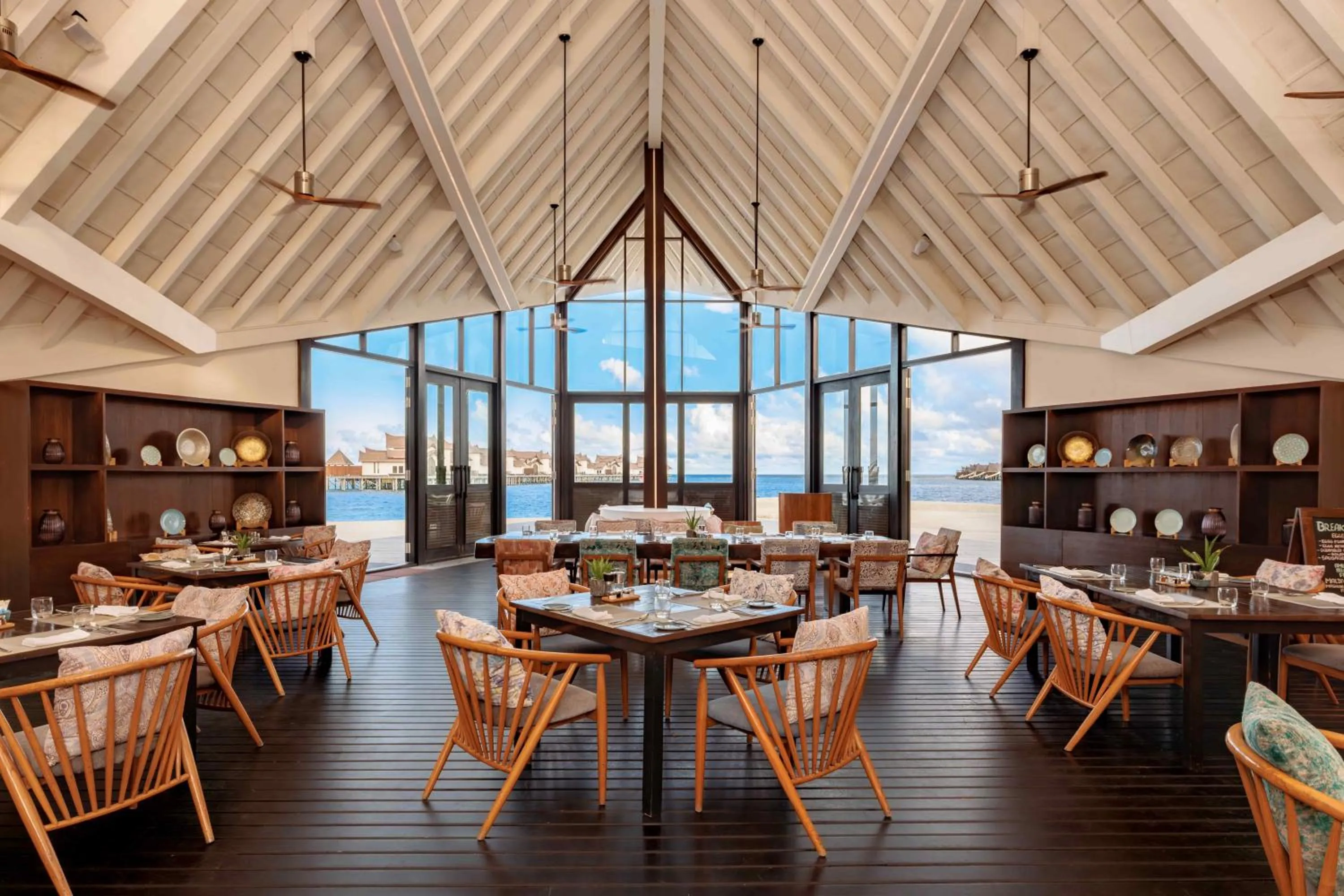 Restaurant/places to eat in OZEN RESERVE BOLIFUSHI - Luxury All Inclusive with Free Transfers