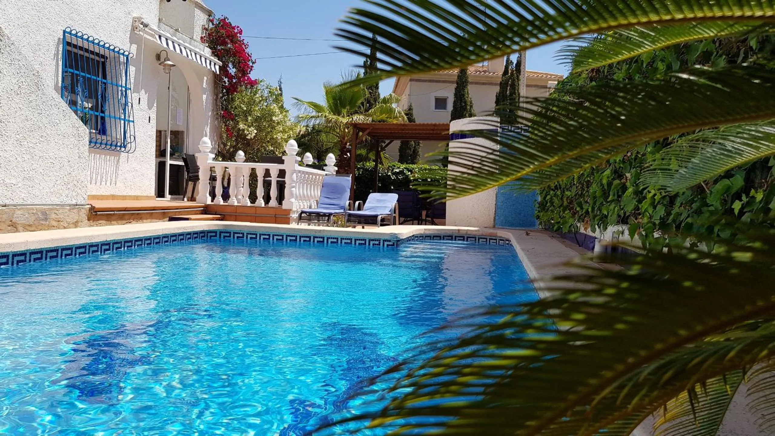 Swimming pool in Willa Tres Suertes