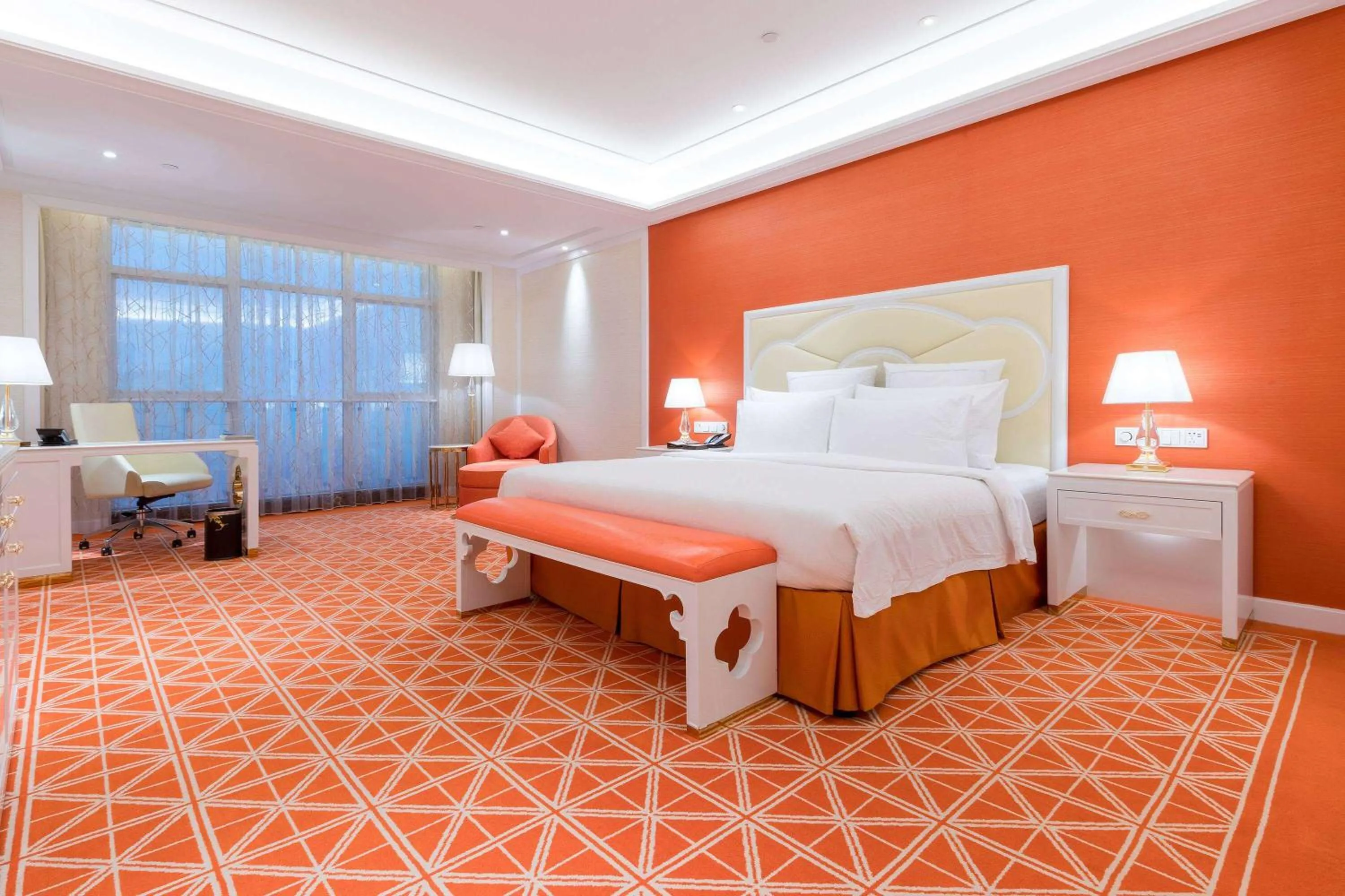 Photo of the whole room, Bed in Wyndham Grand Plaza Royale Ningbo