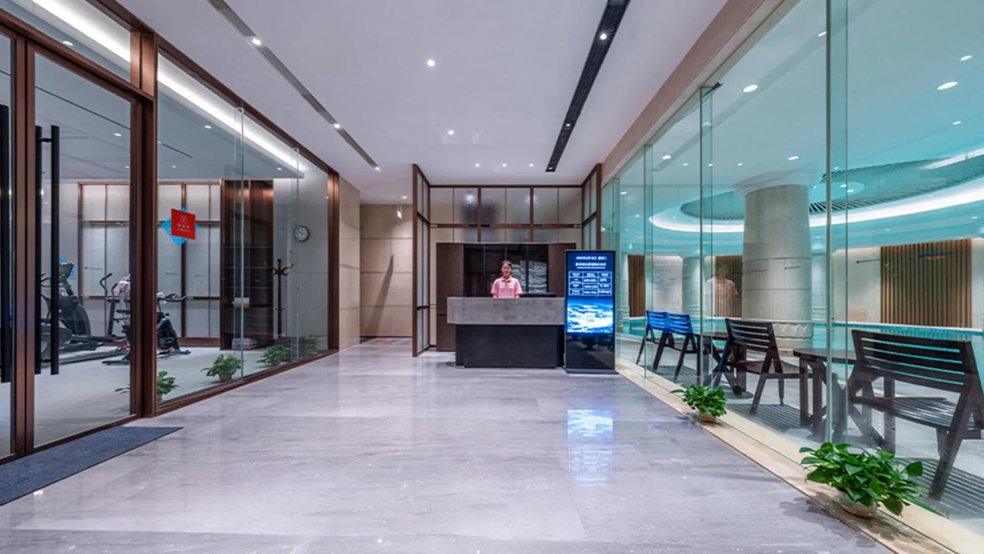 Swimming pool in Wyndham Grand Plaza Royale Ningbo