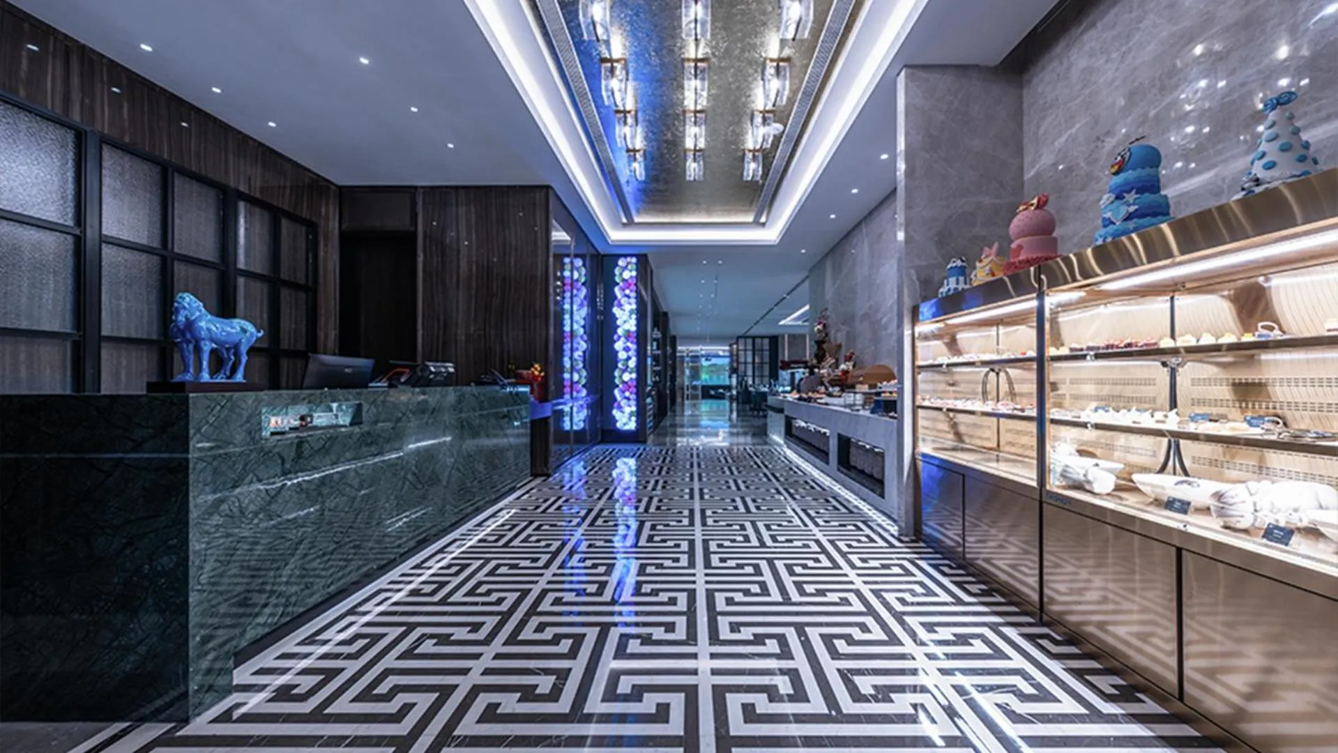 Restaurant/places to eat in Wyndham Grand Plaza Royale Ningbo