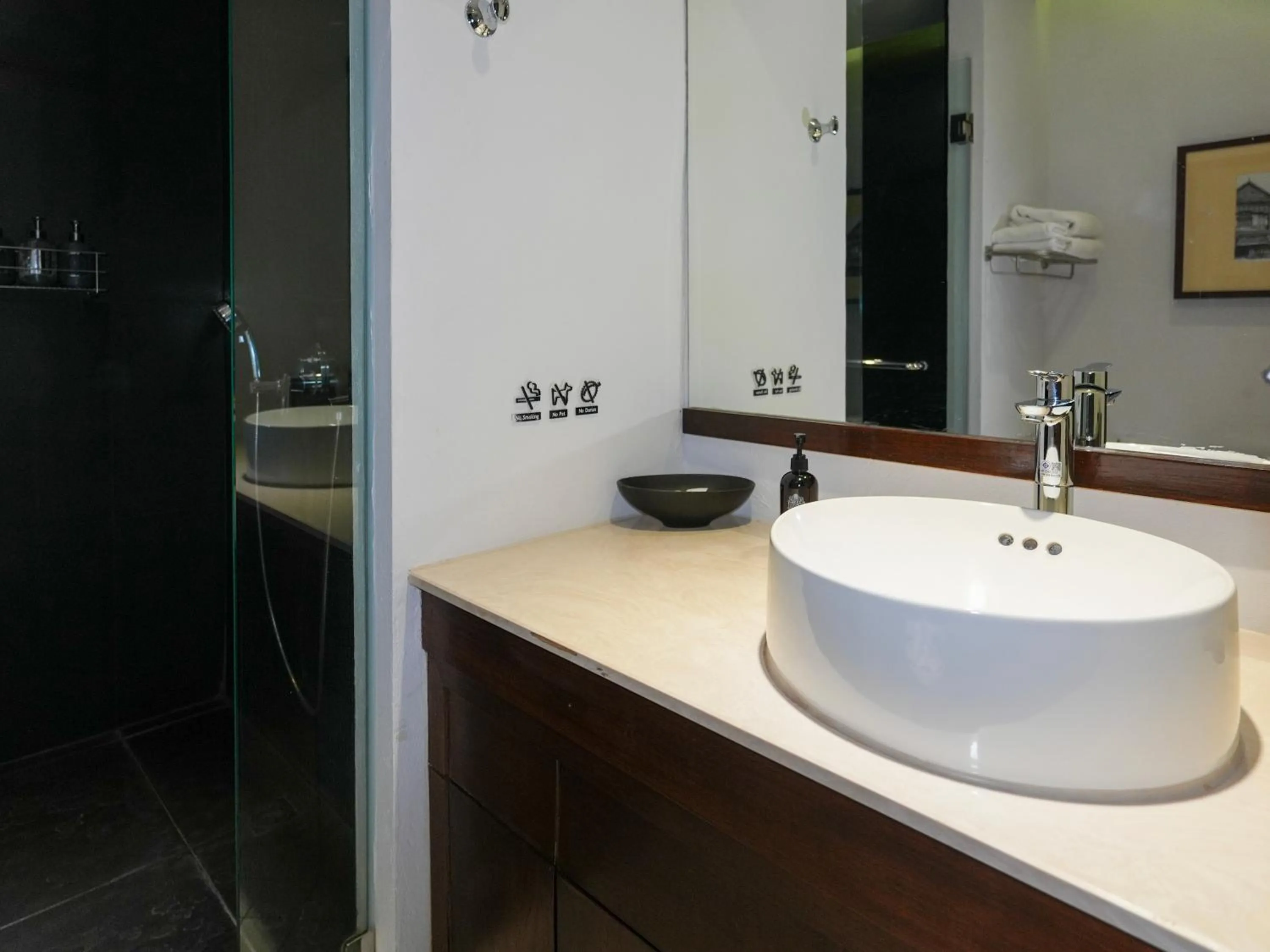 Bathroom in Villa Lantara Chiangmai