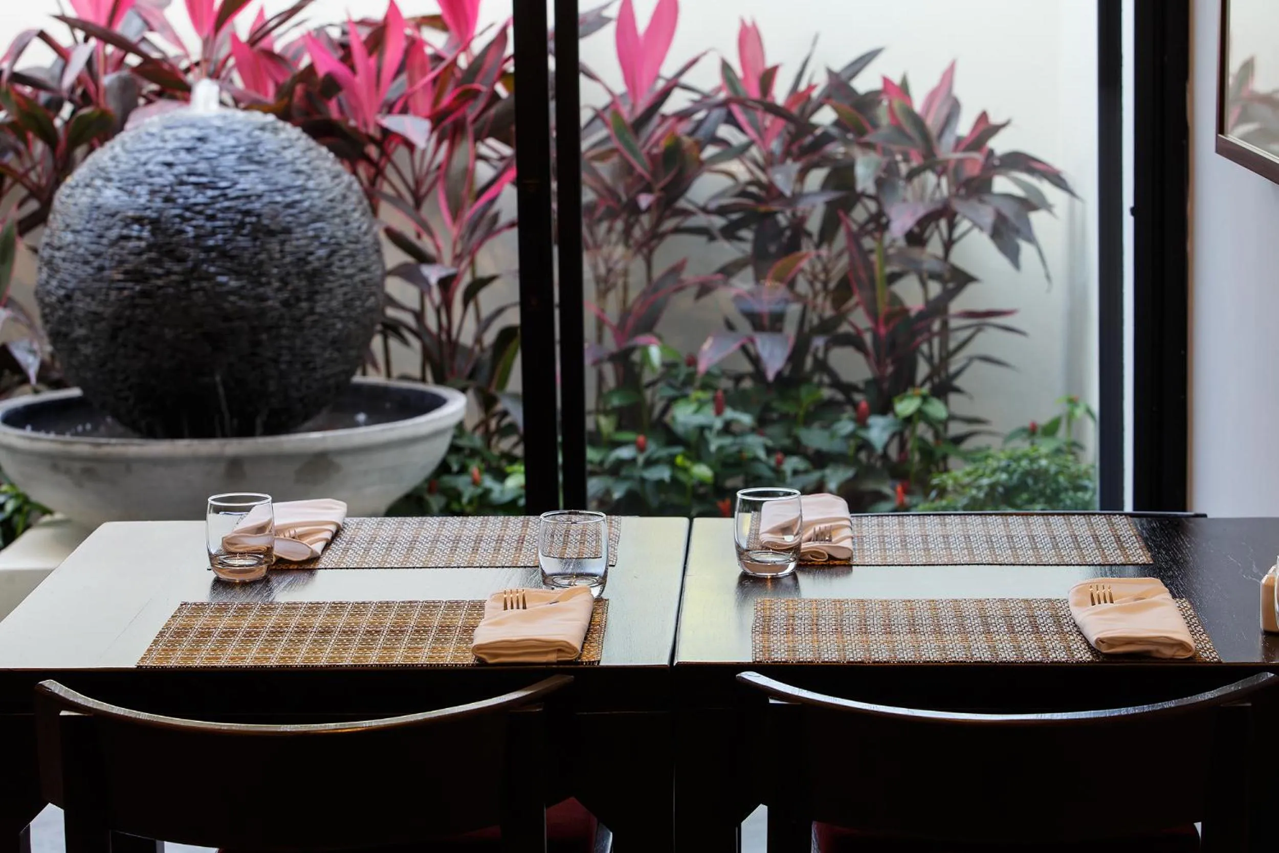 Restaurant/places to eat in Villa Lantara Chiangmai