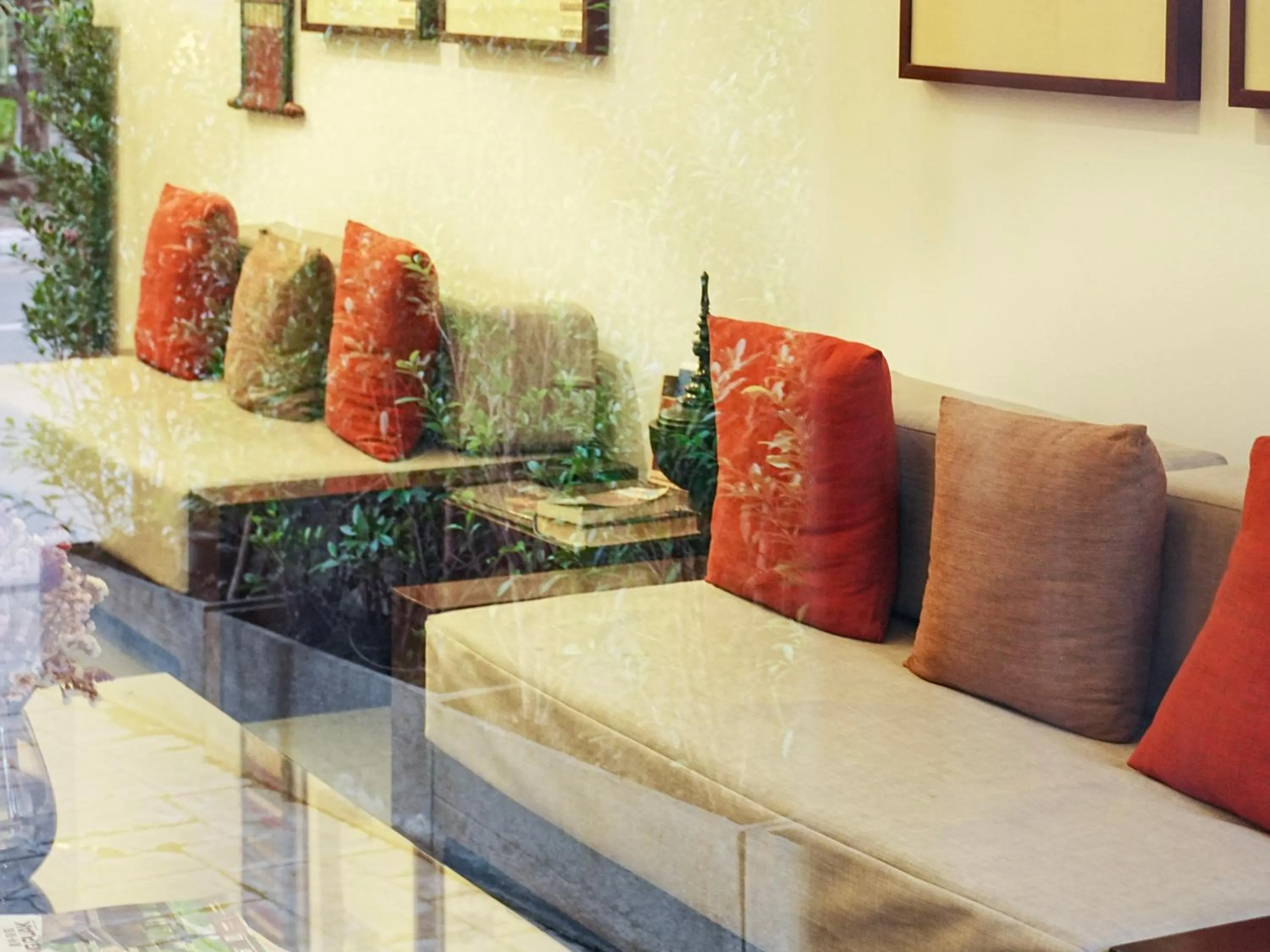 Seating area in Villa Lantara Chiangmai