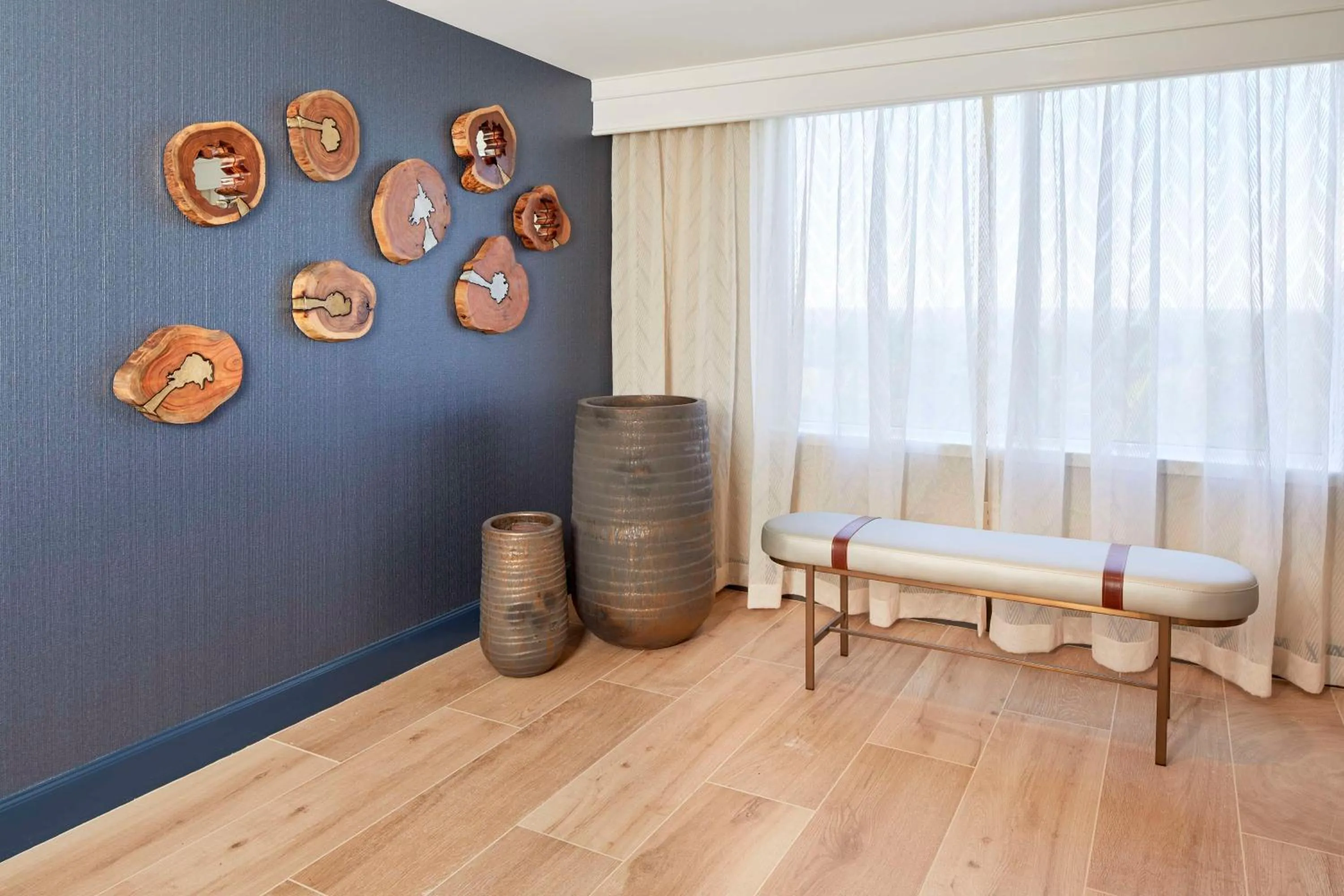 Lobby or reception in DoubleTree by Hilton Atlanta/Roswell - Alpharetta Area