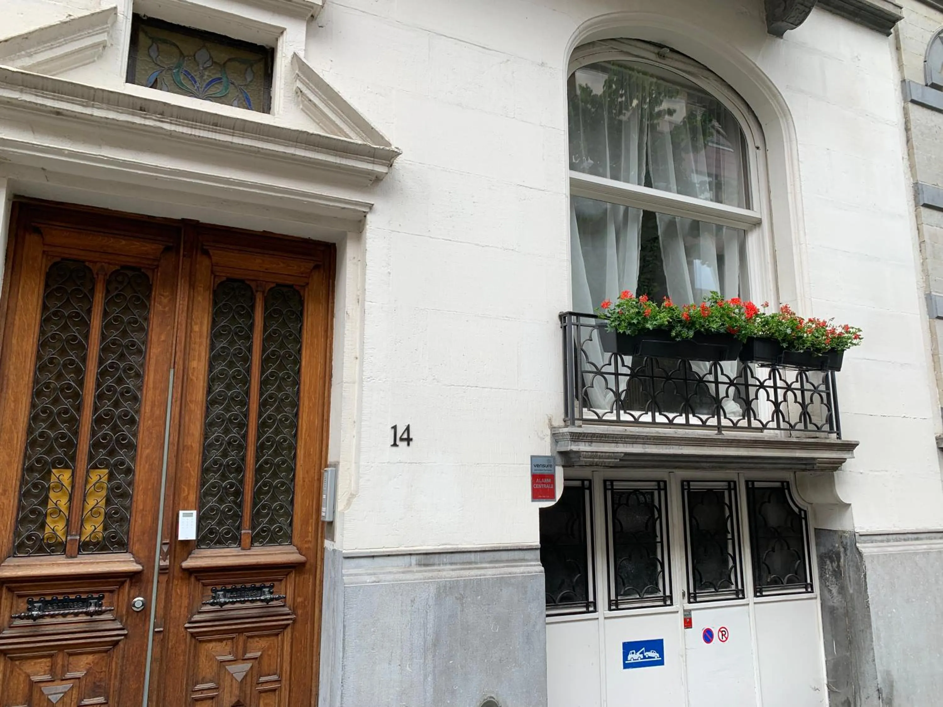 Property building in Chic Cocoon Guest House