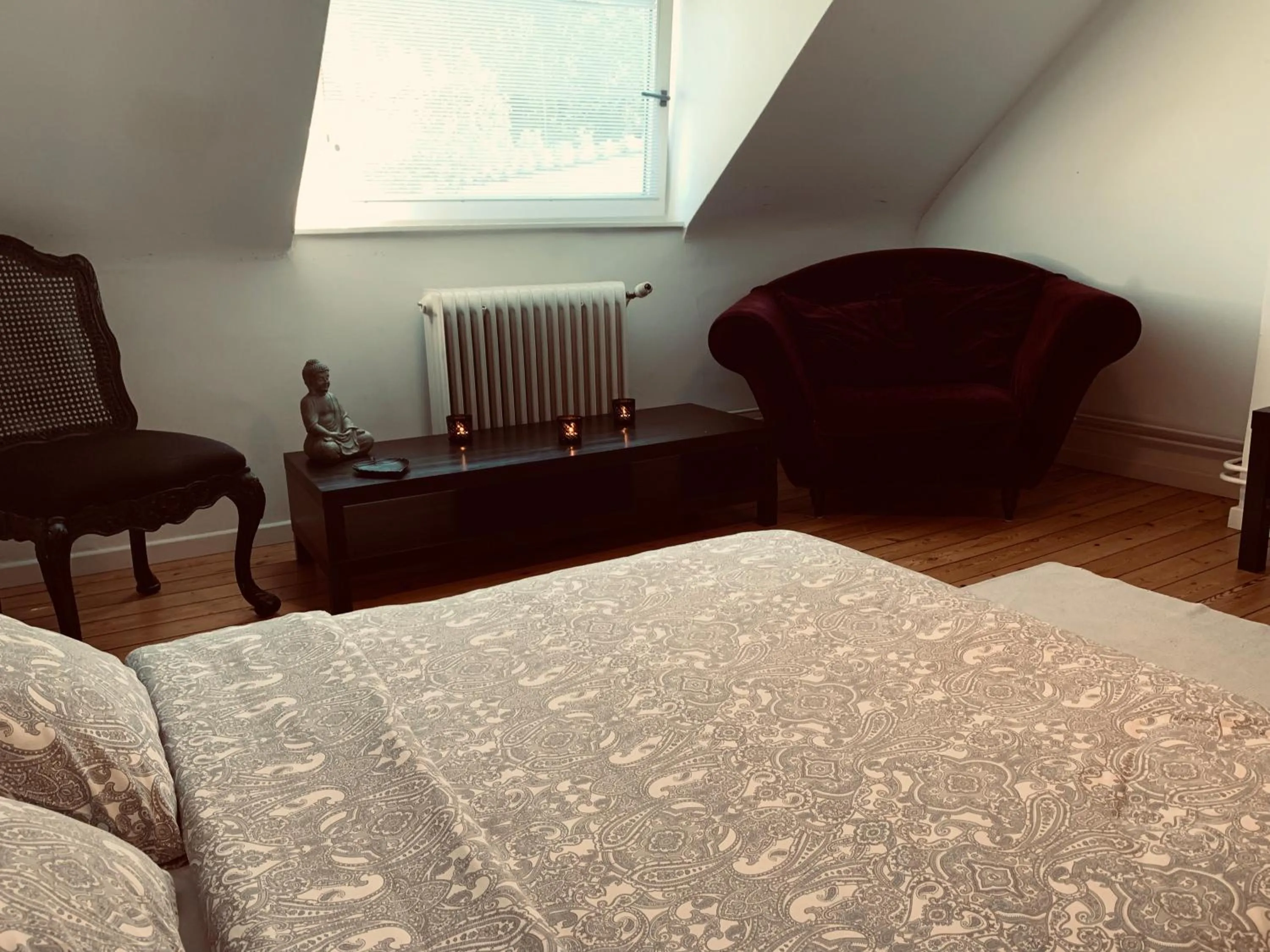 Photo of the whole room in Chic Cocoon Guest House