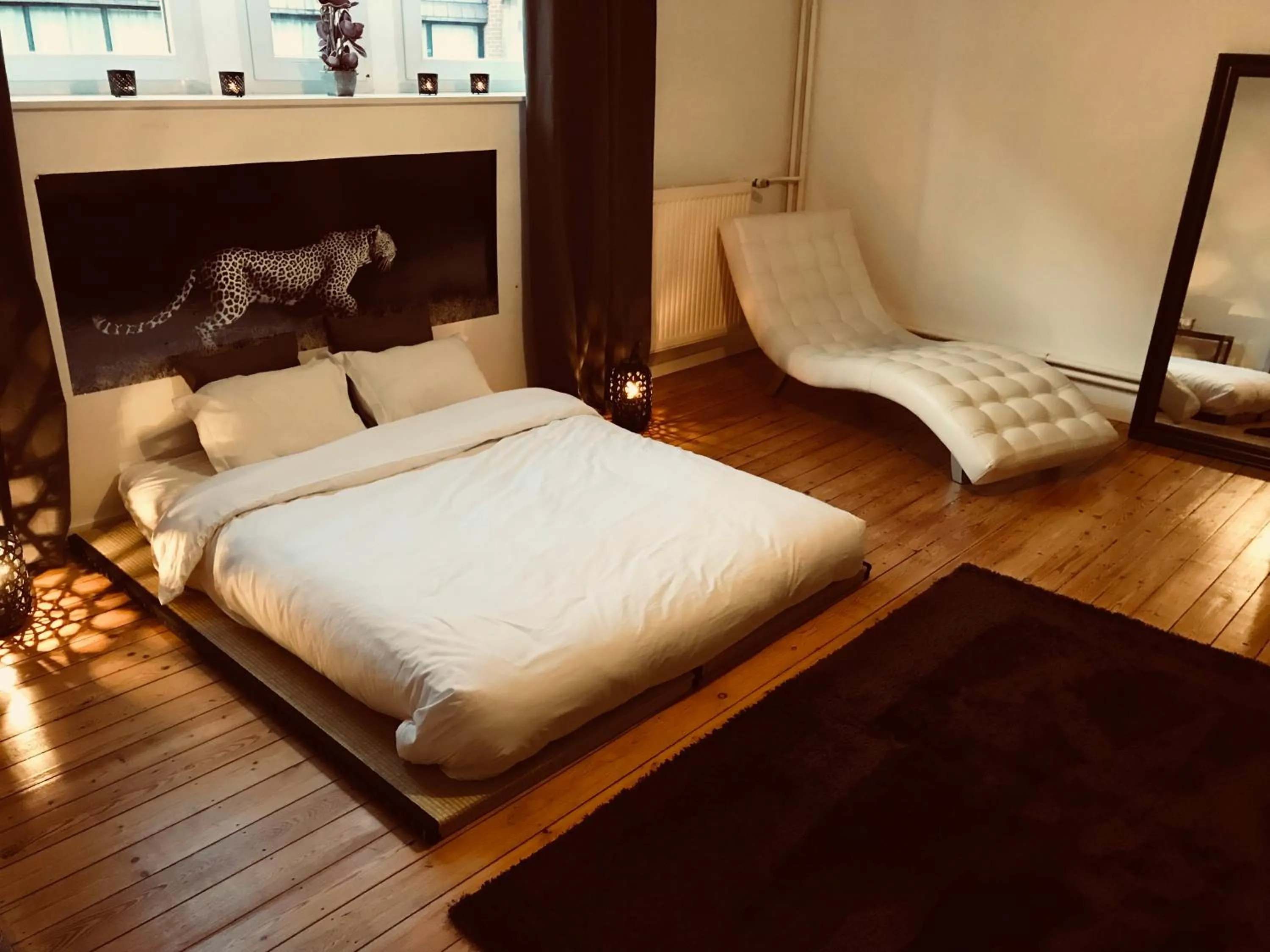 Photo of the whole room, Bed in Chic Cocoon Guest House