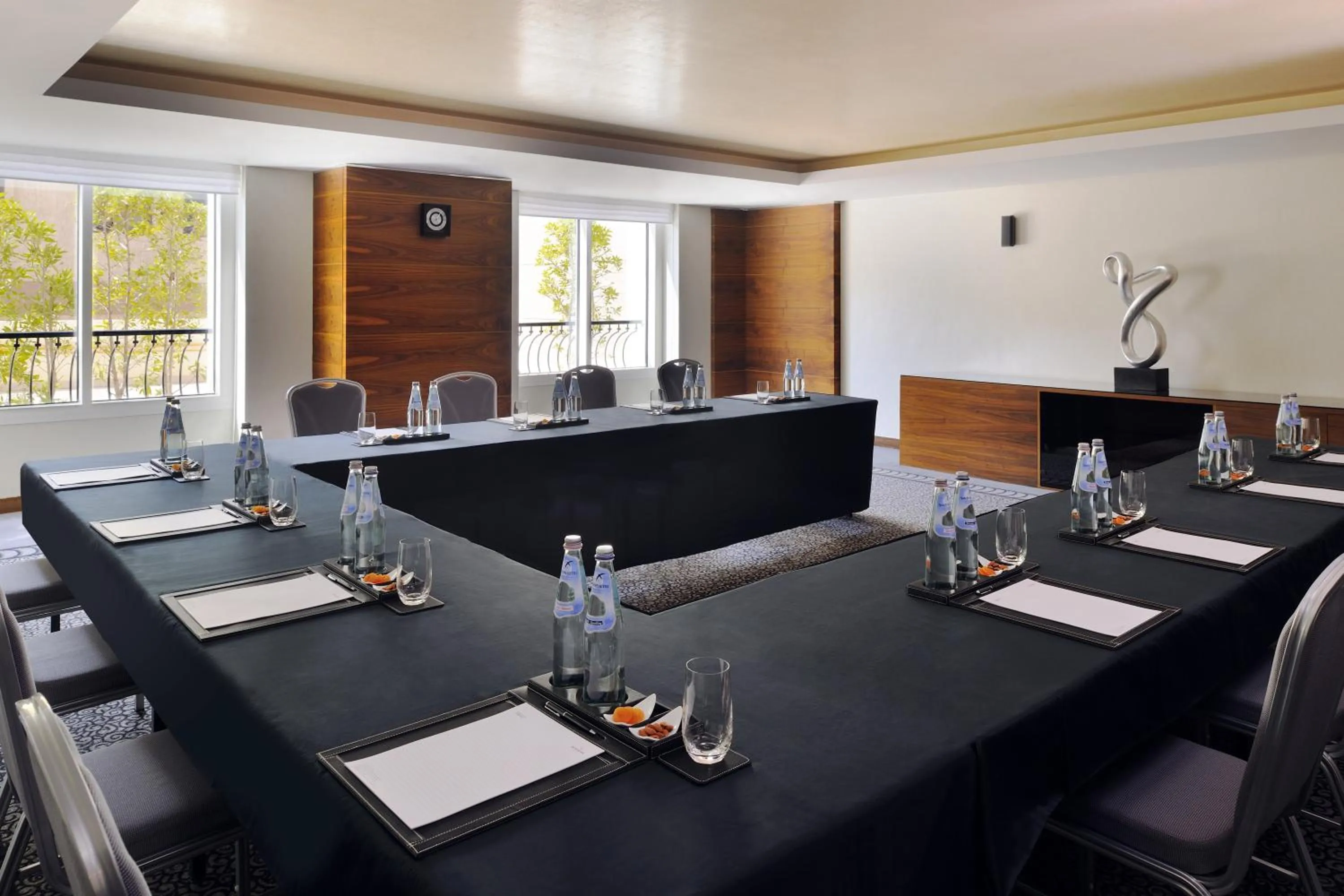 Business facilities in Avani Deira Dubai Hotel