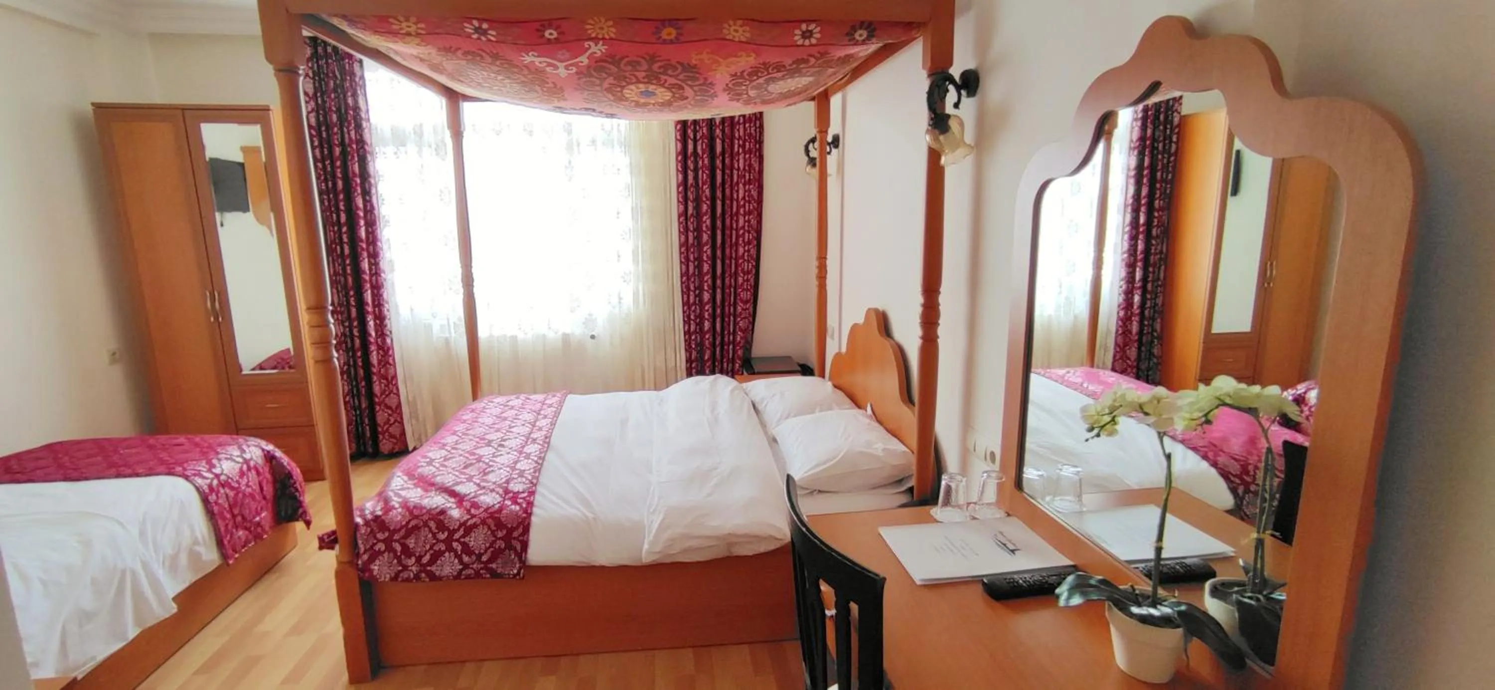 Photo of the whole room, Bed in Marmara Guesthouse