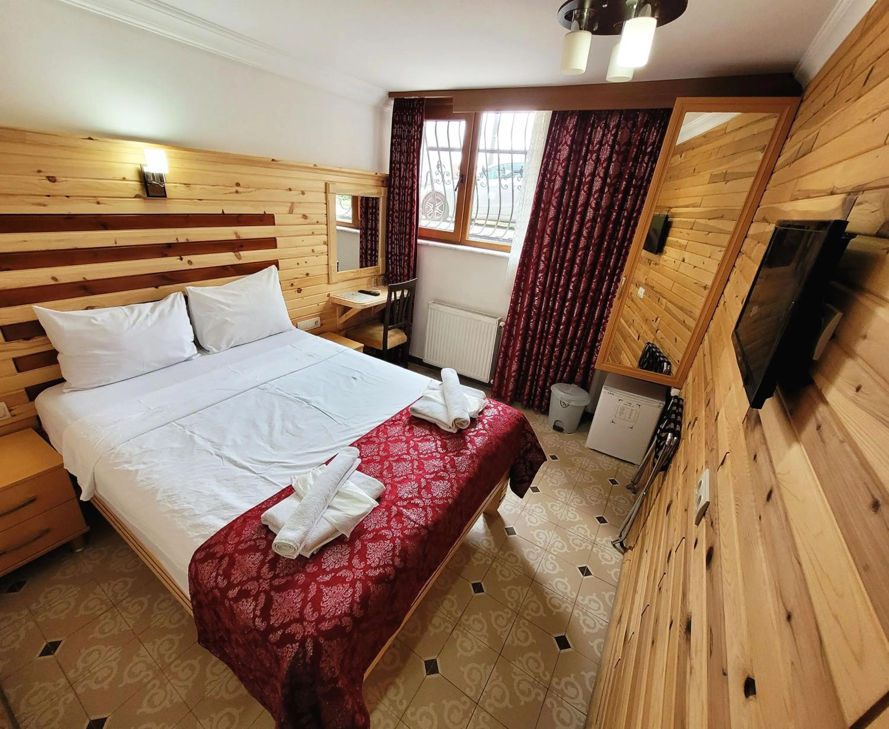 Bedroom, Bed in Marmara Guesthouse