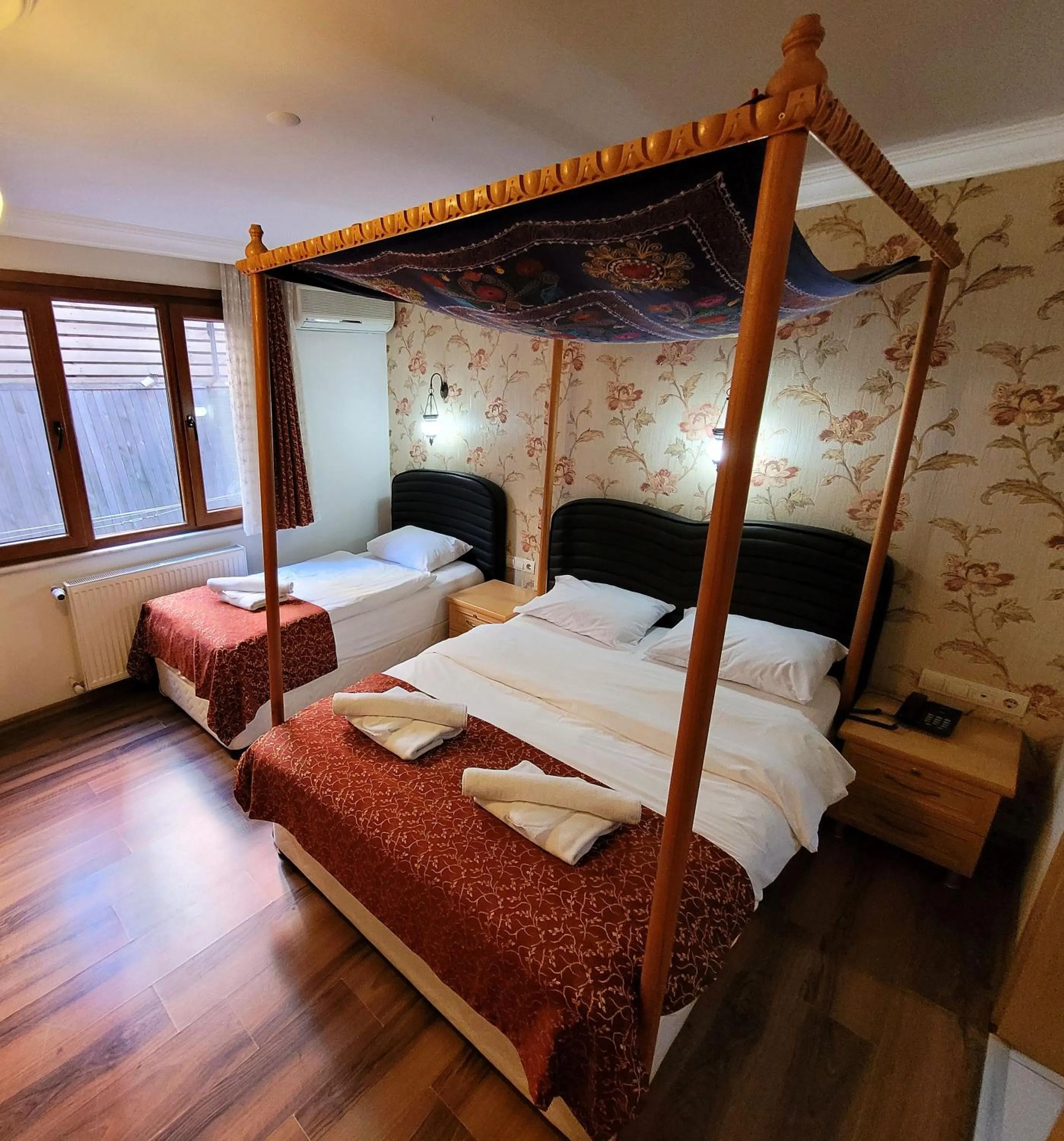 Bedroom, Bed in Marmara Guesthouse