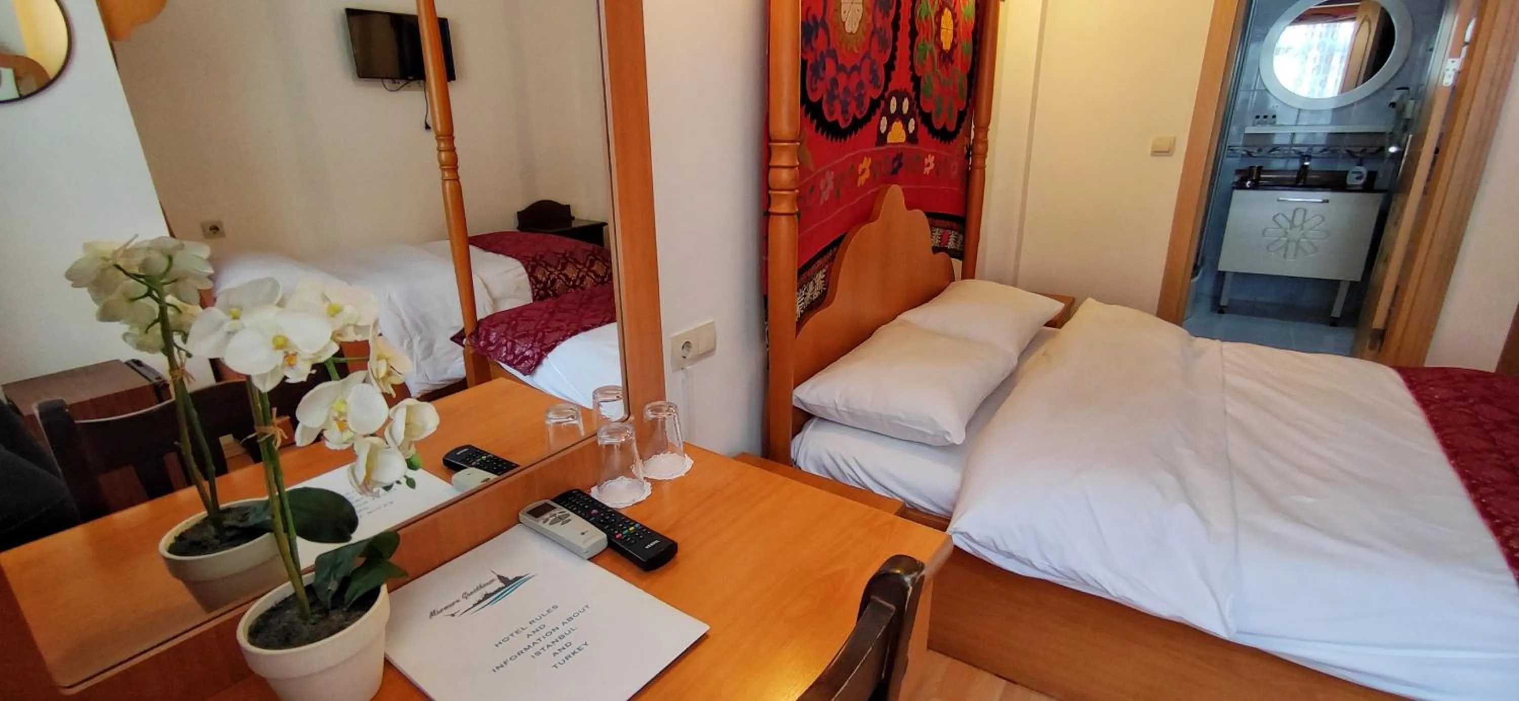 Photo of the whole room, Bed in Marmara Guesthouse