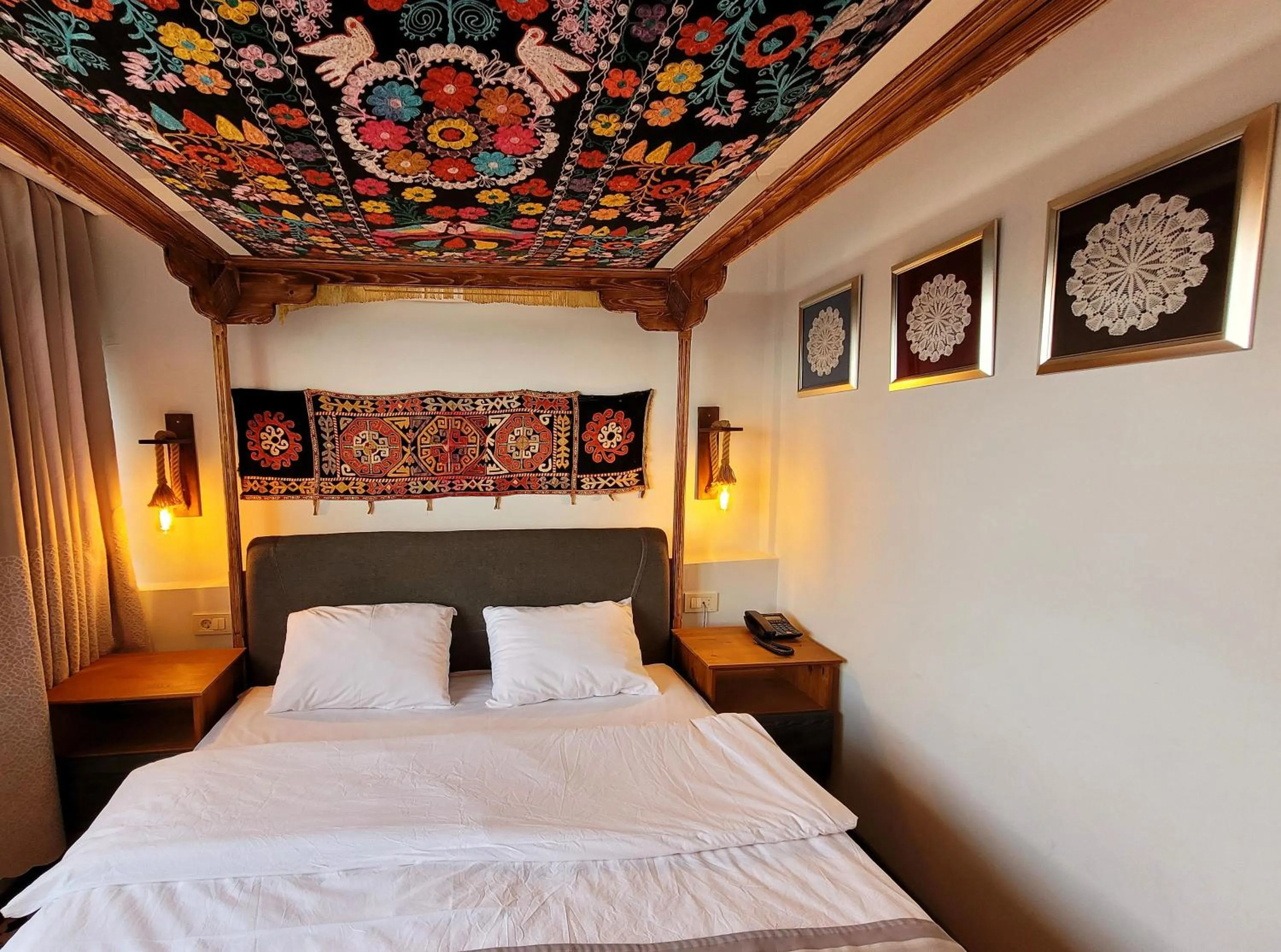 Bedroom, Bed in Marmara Guesthouse