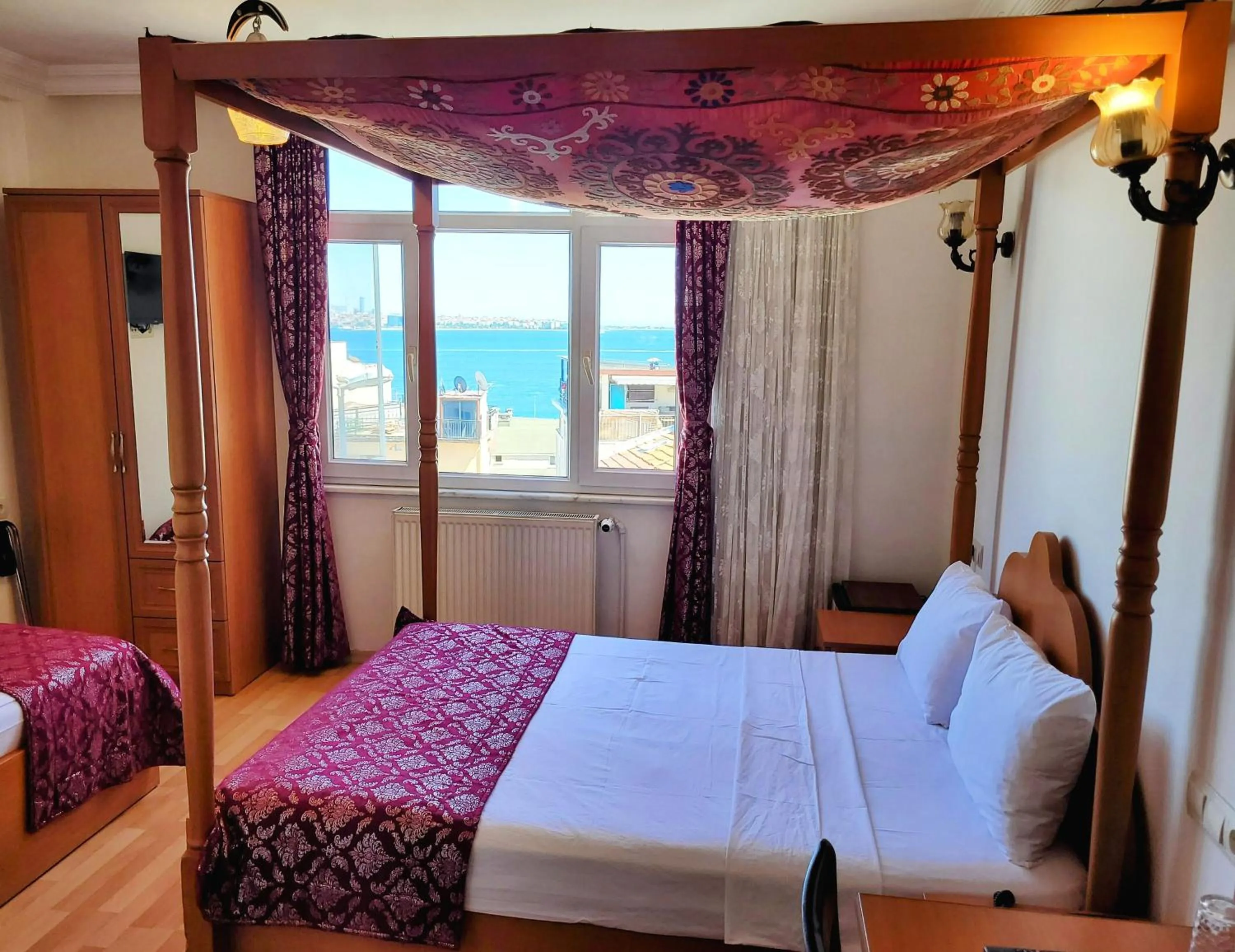 Bed in Marmara Guesthouse
