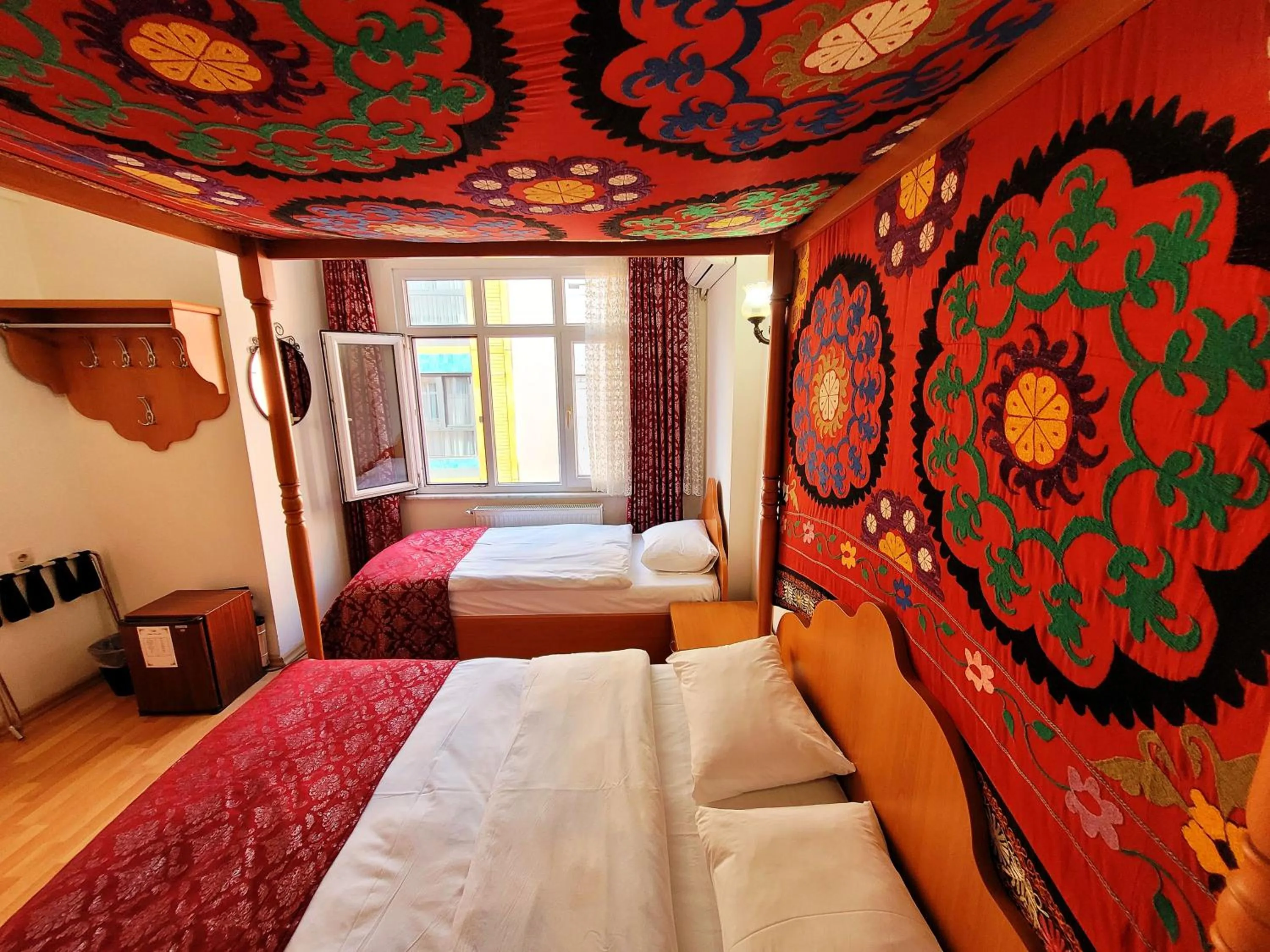 Bedroom, Bed in Marmara Guesthouse