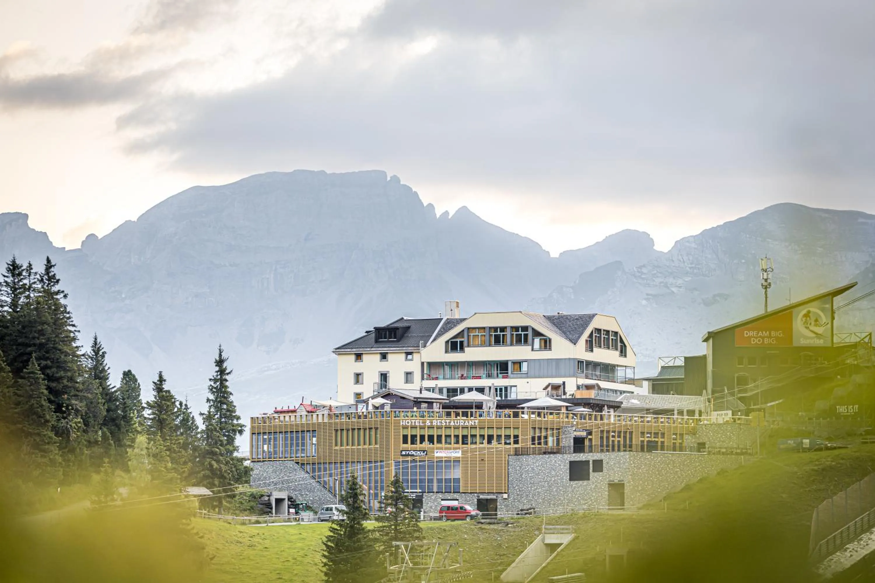 Berghotel Trübsee - Accessible Only by Cable Car