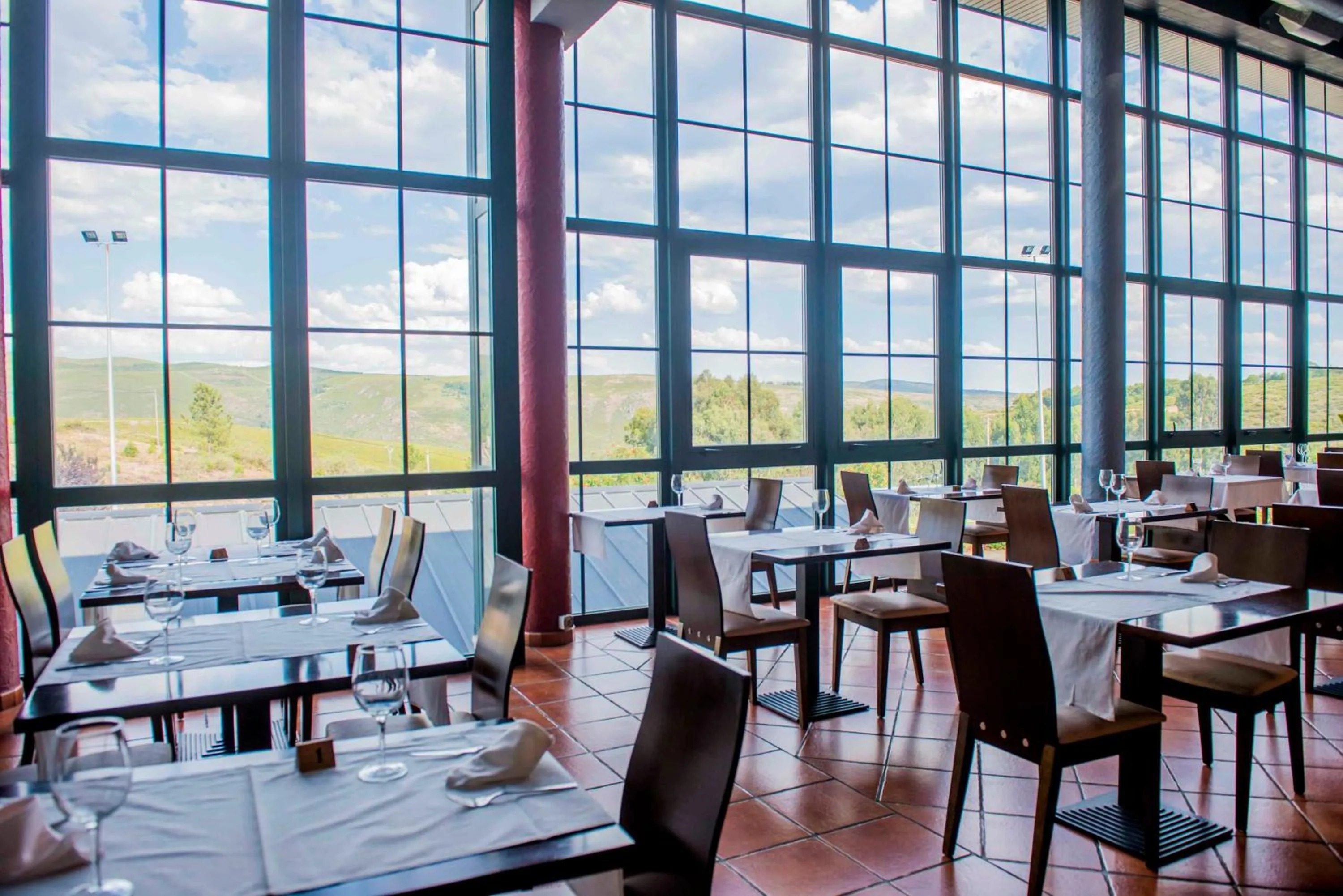 Restaurant/places to eat in Hotel Meson de Erosa