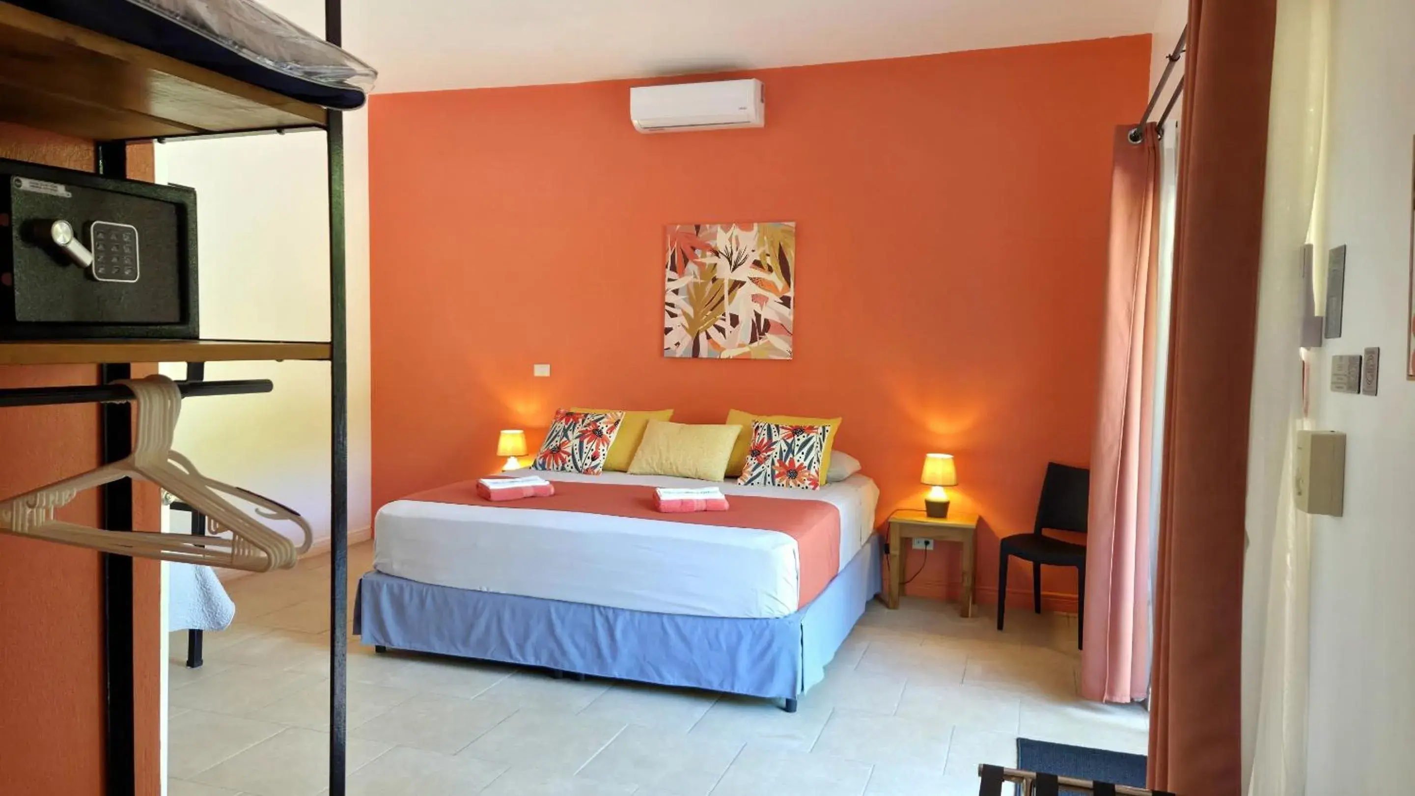 Triple Room with Garden View - single occupancy in Tee-K Lodge Tamarindo Triple Room with Garden View - single occupancy in Tee-K Lodge Tamarindo