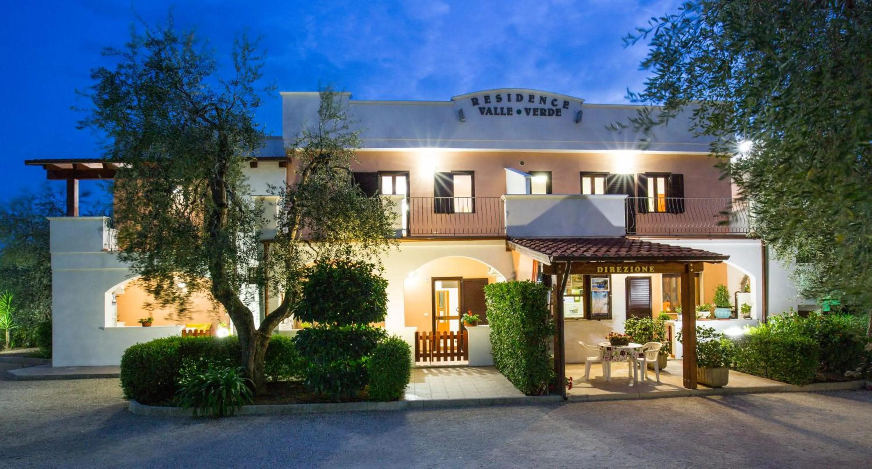 Property building in Residence Valleverde