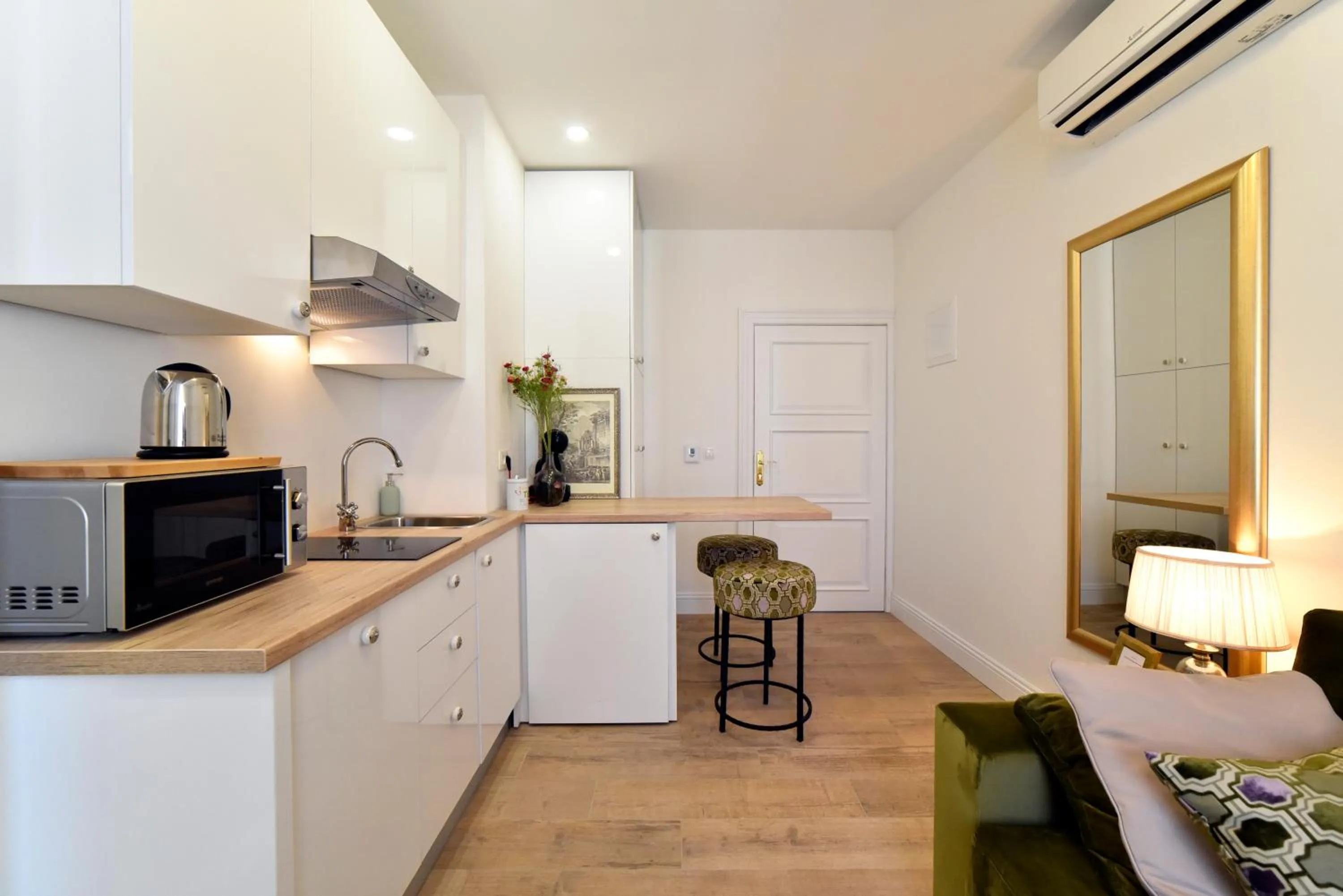 Coffee/tea facilities in Manduša Heritage Apartments