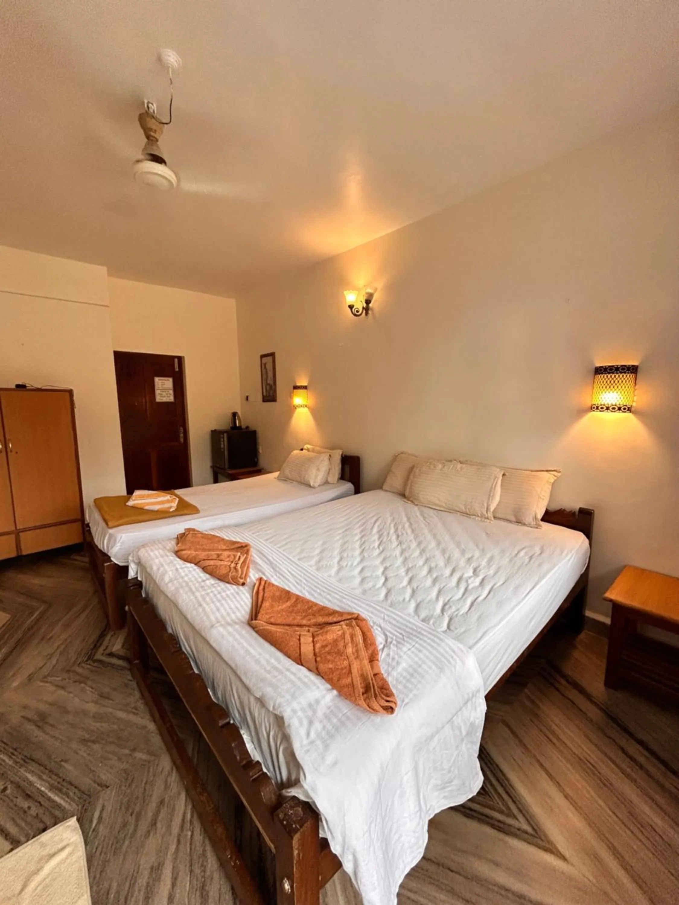 Bed in Maria Paulo Guest House Bar and Restaurant