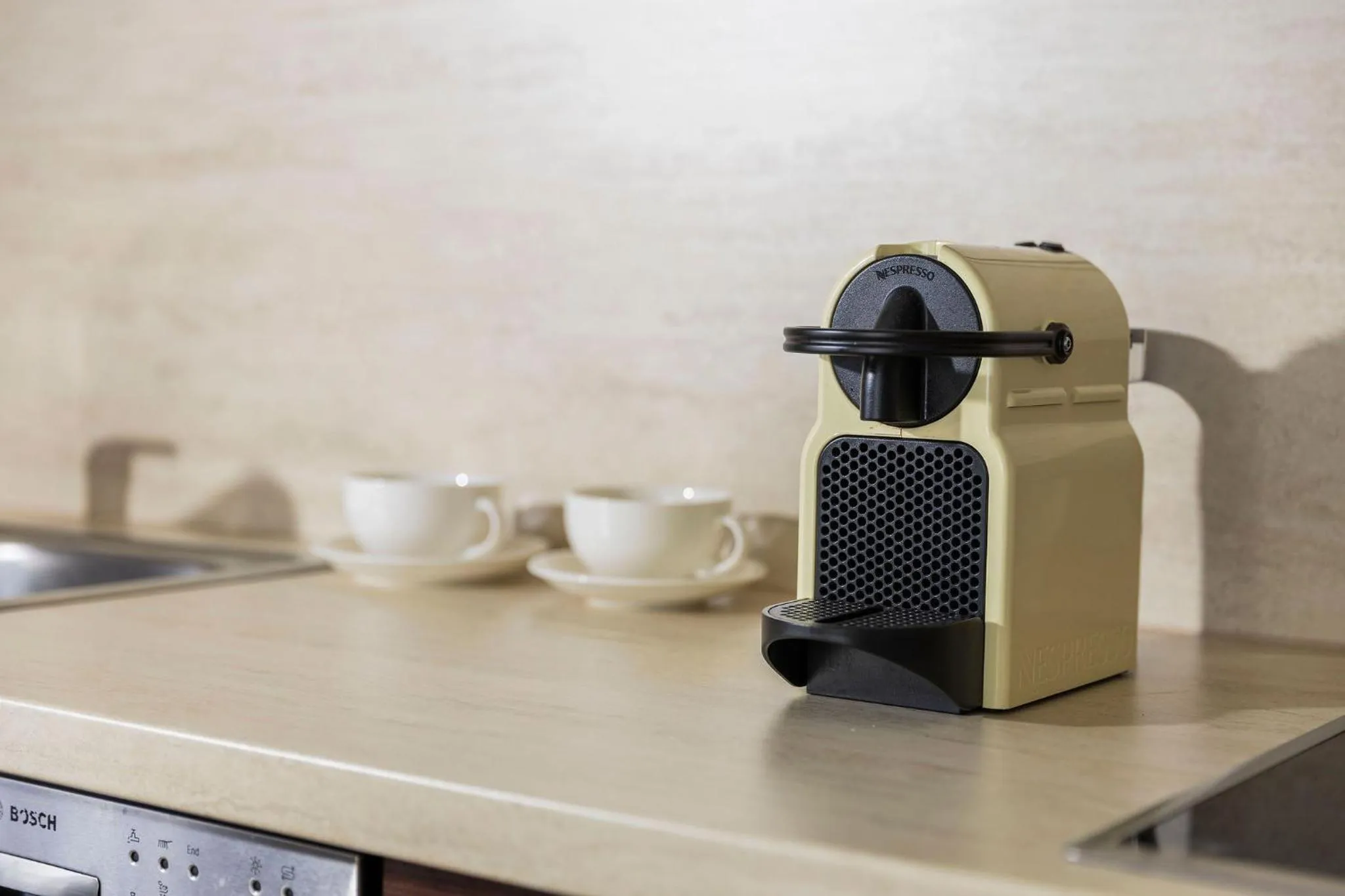 Coffee/tea facilities in Escala Hotel & Suites