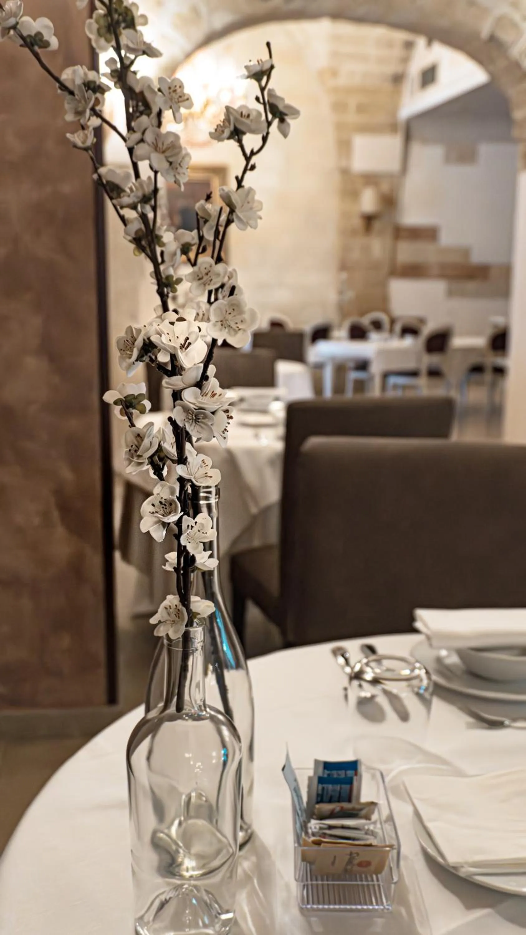 Decorative detail in Kelina Charme Hotel by Cantine Due Palme