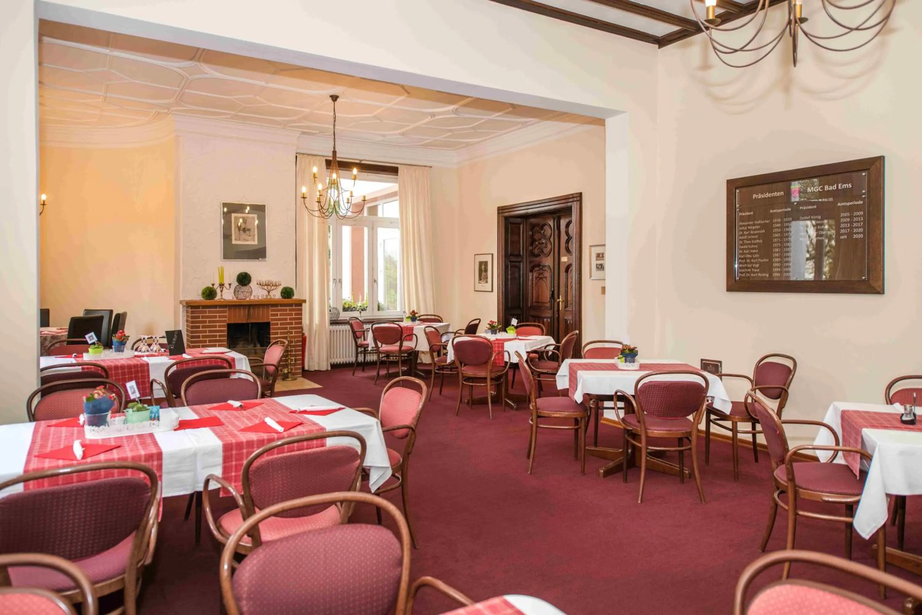 Restaurant/places to eat in Golfhotel Denzerheide