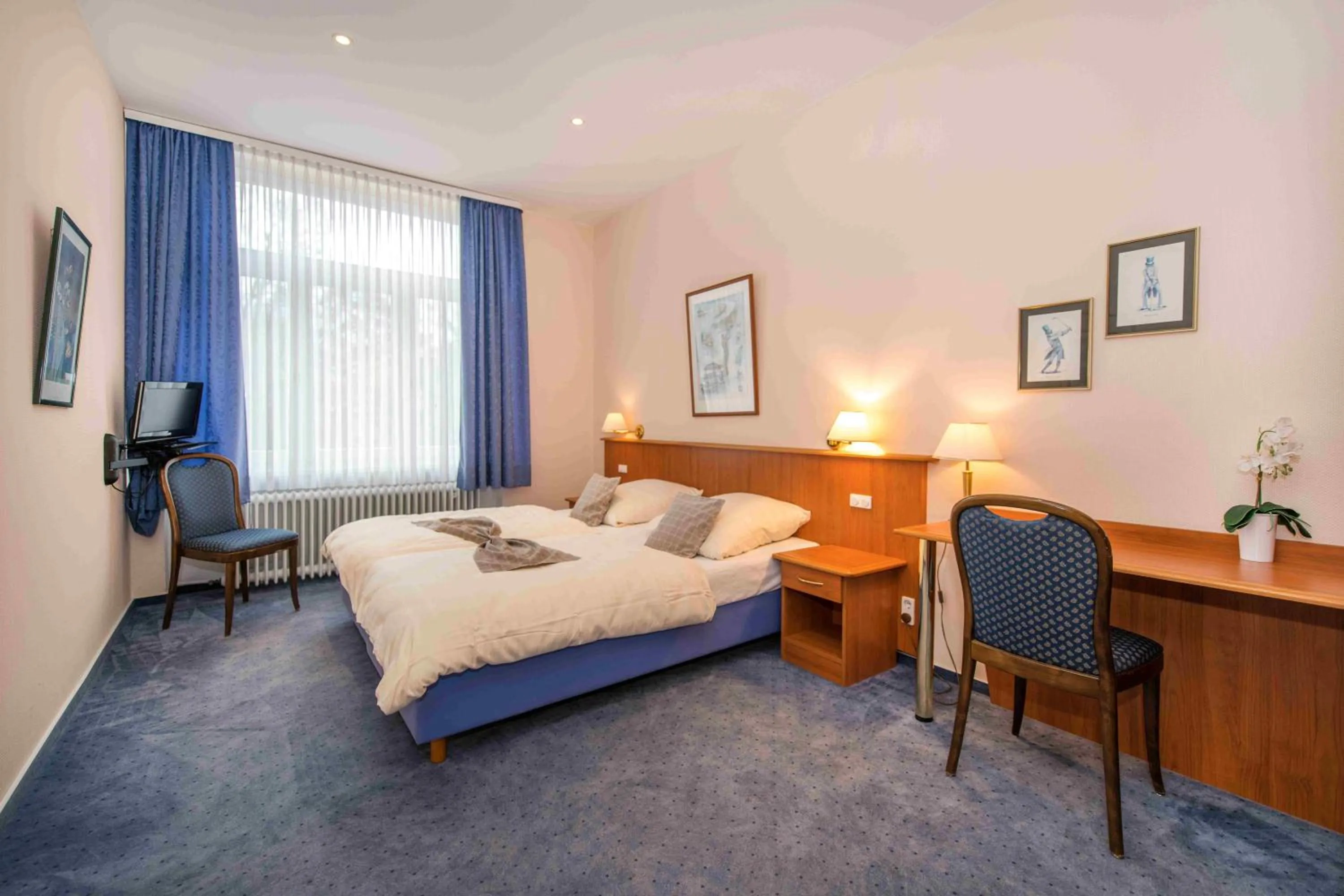 Bed in Golfhotel Denzerheide