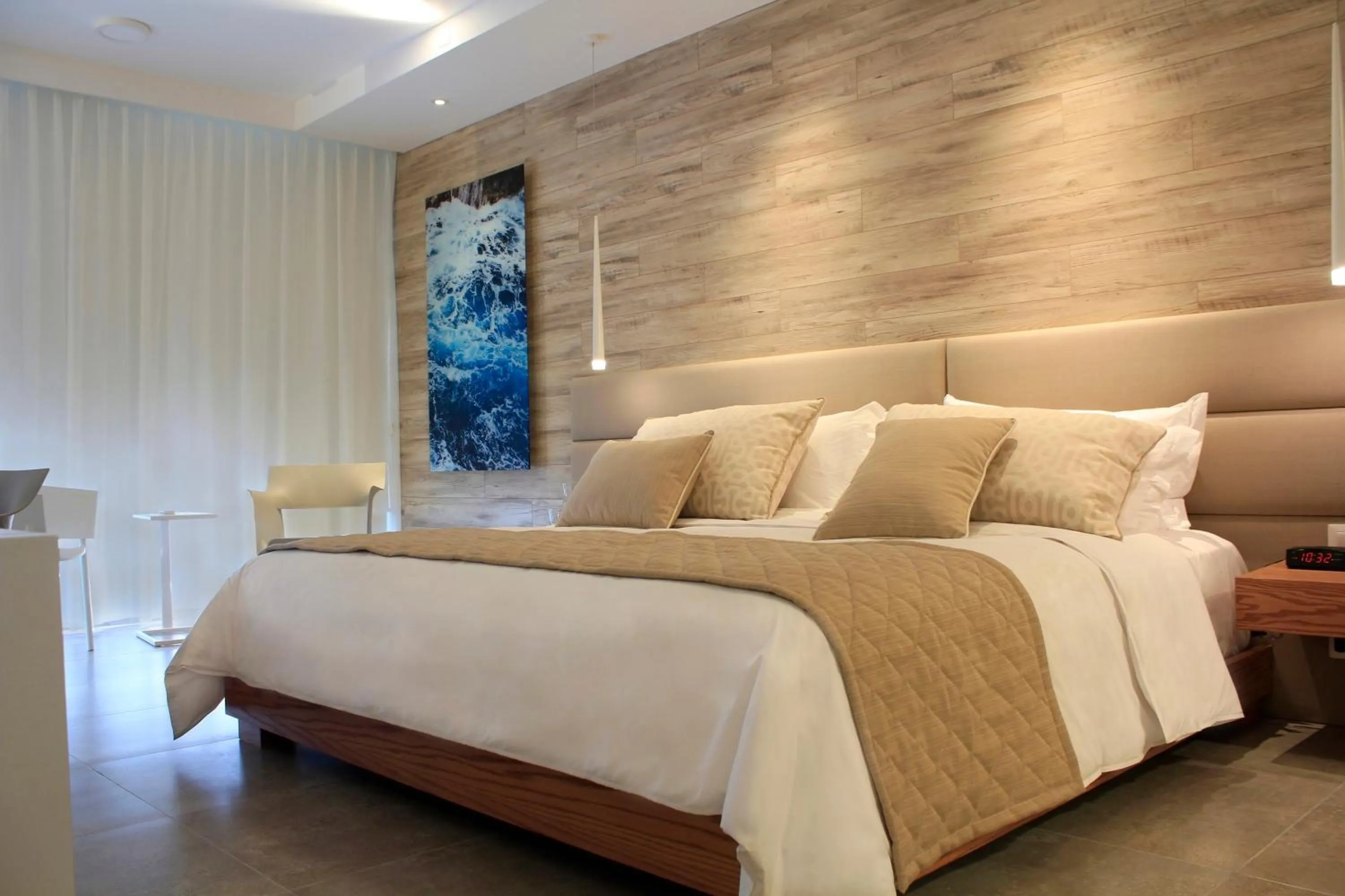 Bed in Oro Verde Manta