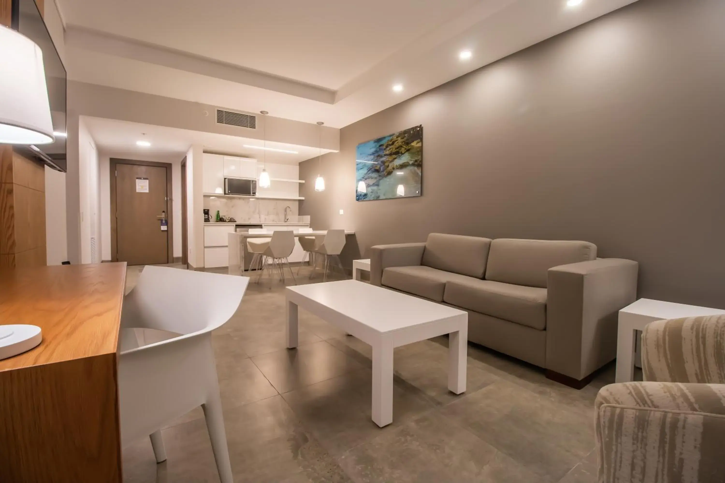 Grand Suite 2 Beds in Oro Verde Manta Grand Suite 2 Beds in Oro Verde Manta