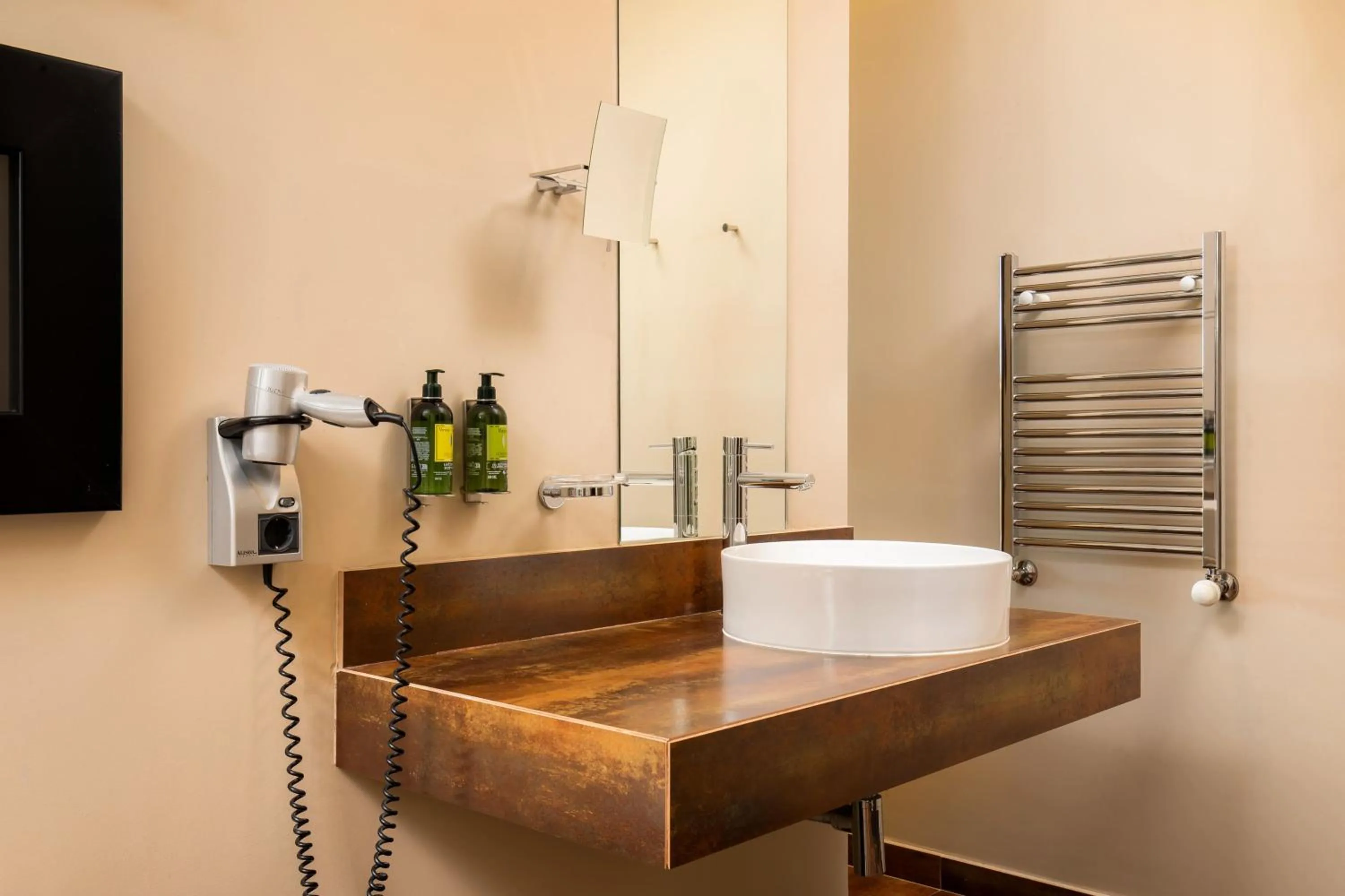 Toilet in NAU Morgado Golf & Country Club