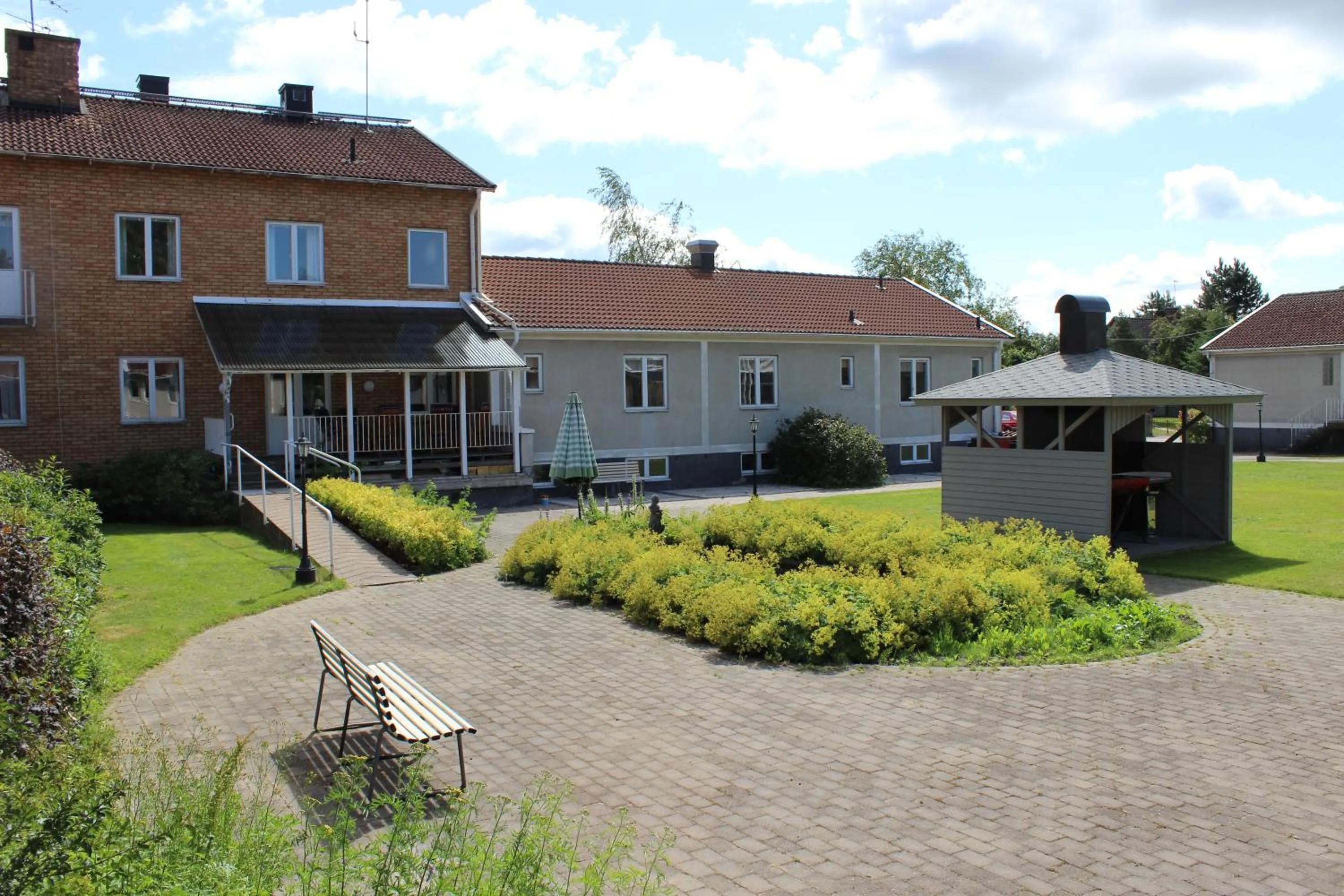 BBQ facilities in Brålanda Hotell och Vandrarhem