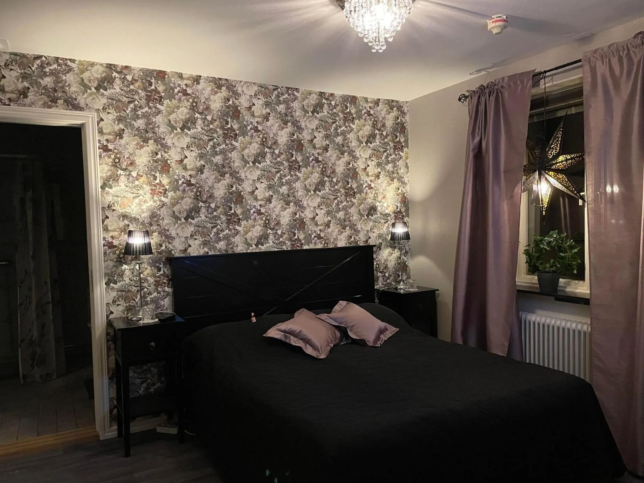 Bedroom in Brålanda Hotell och Vandrarhem