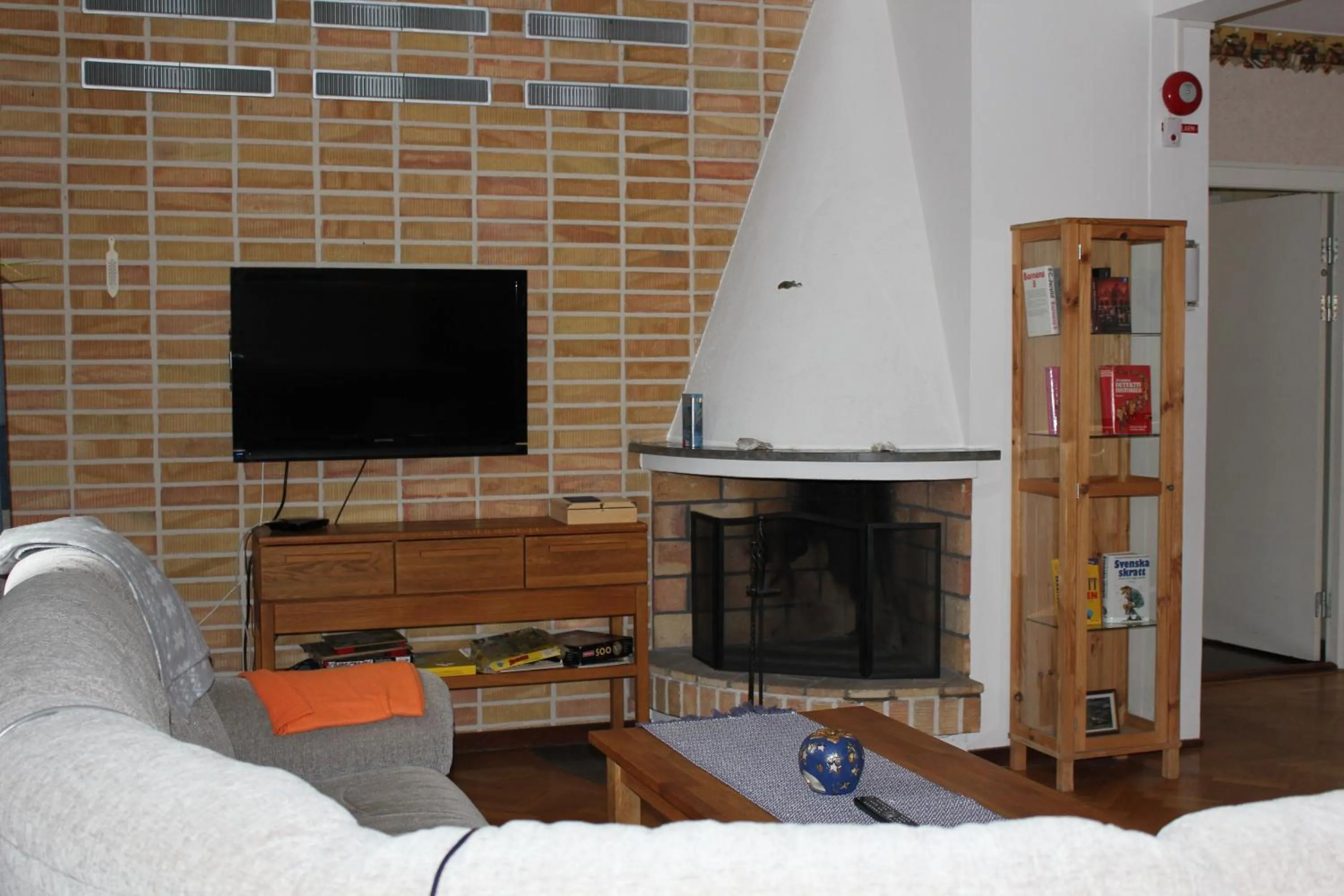 TV and multimedia in Brålanda Hotell och Vandrarhem