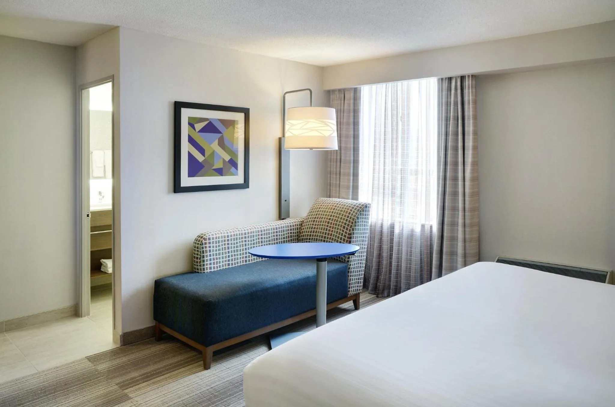 Photo of the whole room, Bed in Holiday Inn Express Toronto Downtown by IHG