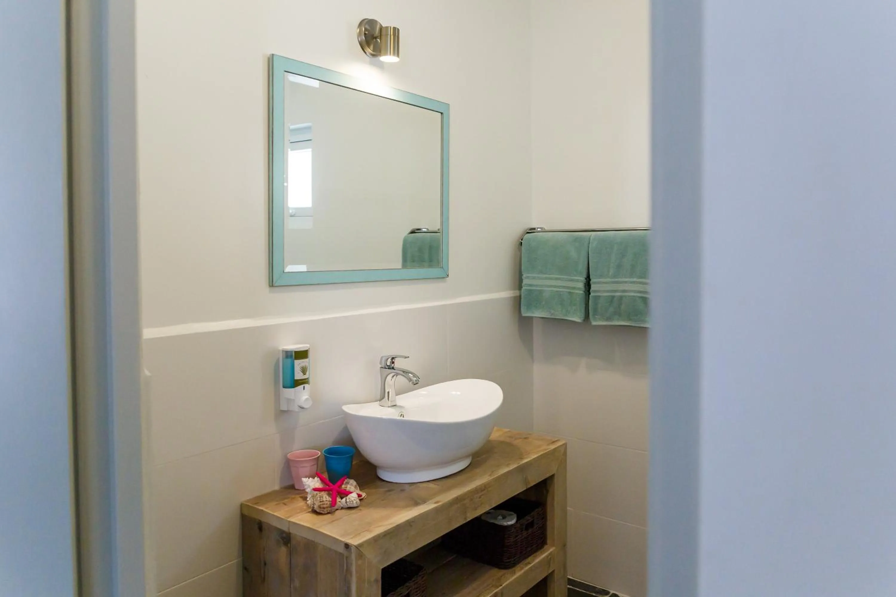 Bathroom in Aruba Boutique Apartments - Adults Only