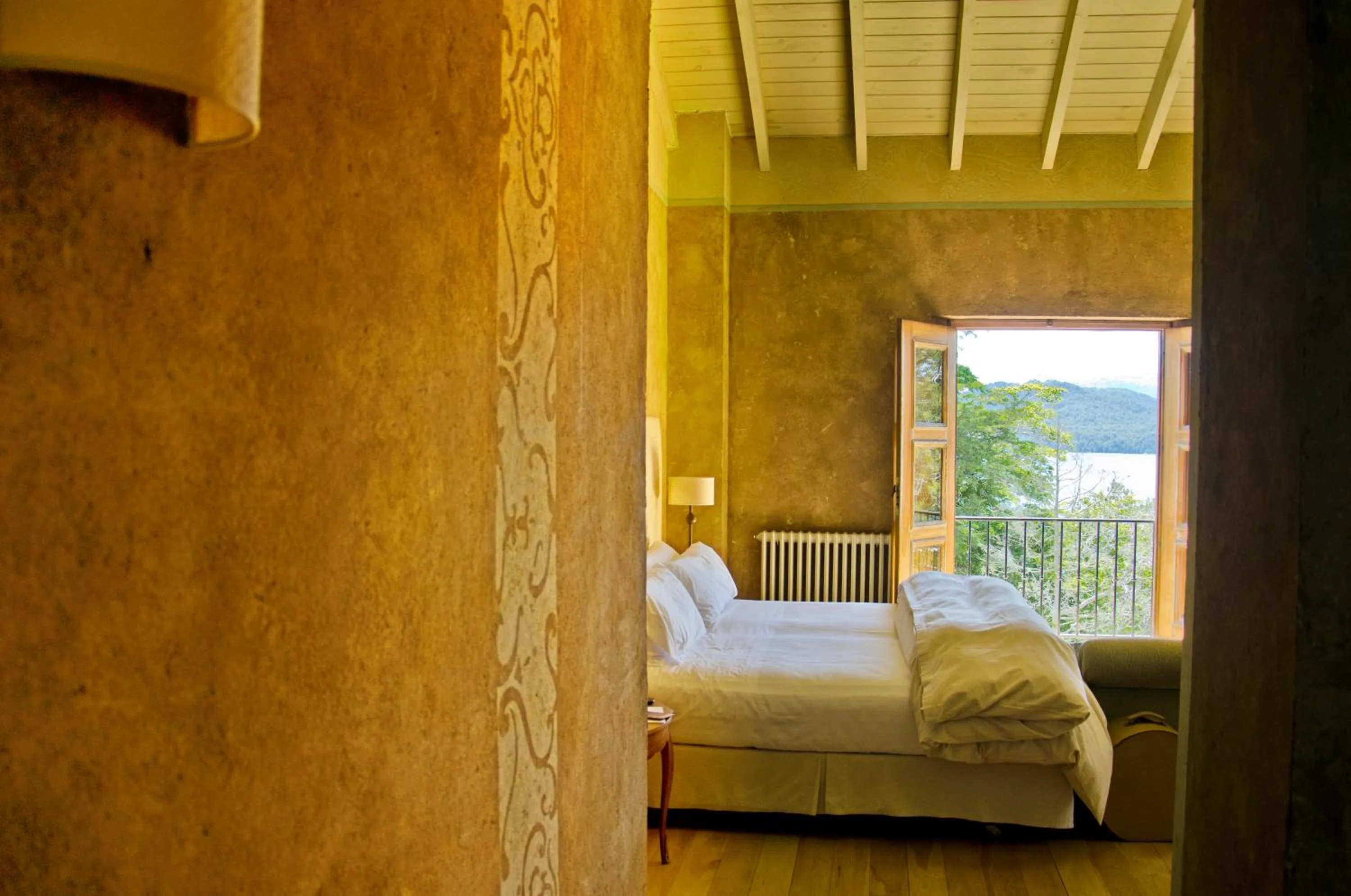 Photo of the whole room, Bed in Luma Casa De Montaña