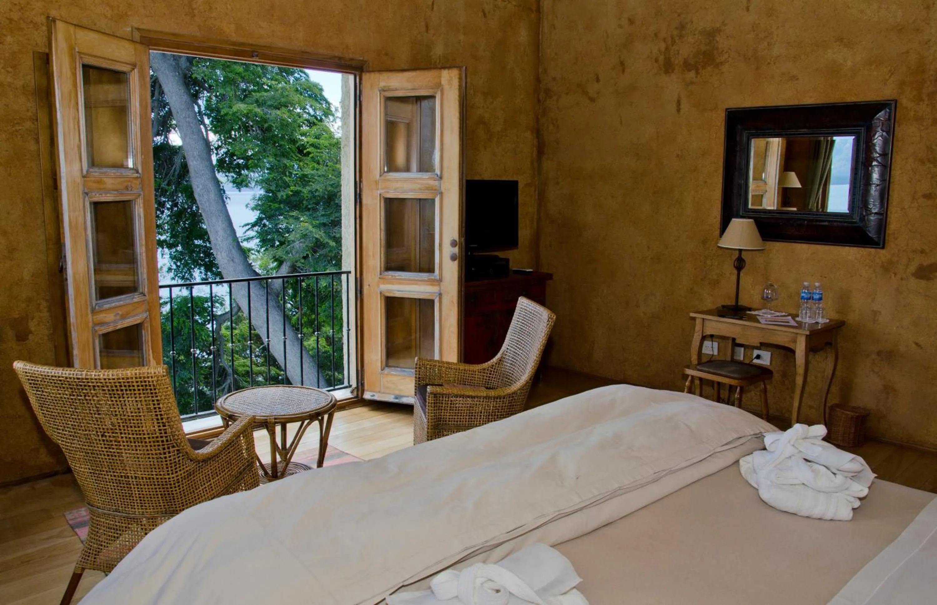 Photo of the whole room, Bed in Luma Casa De Montaña