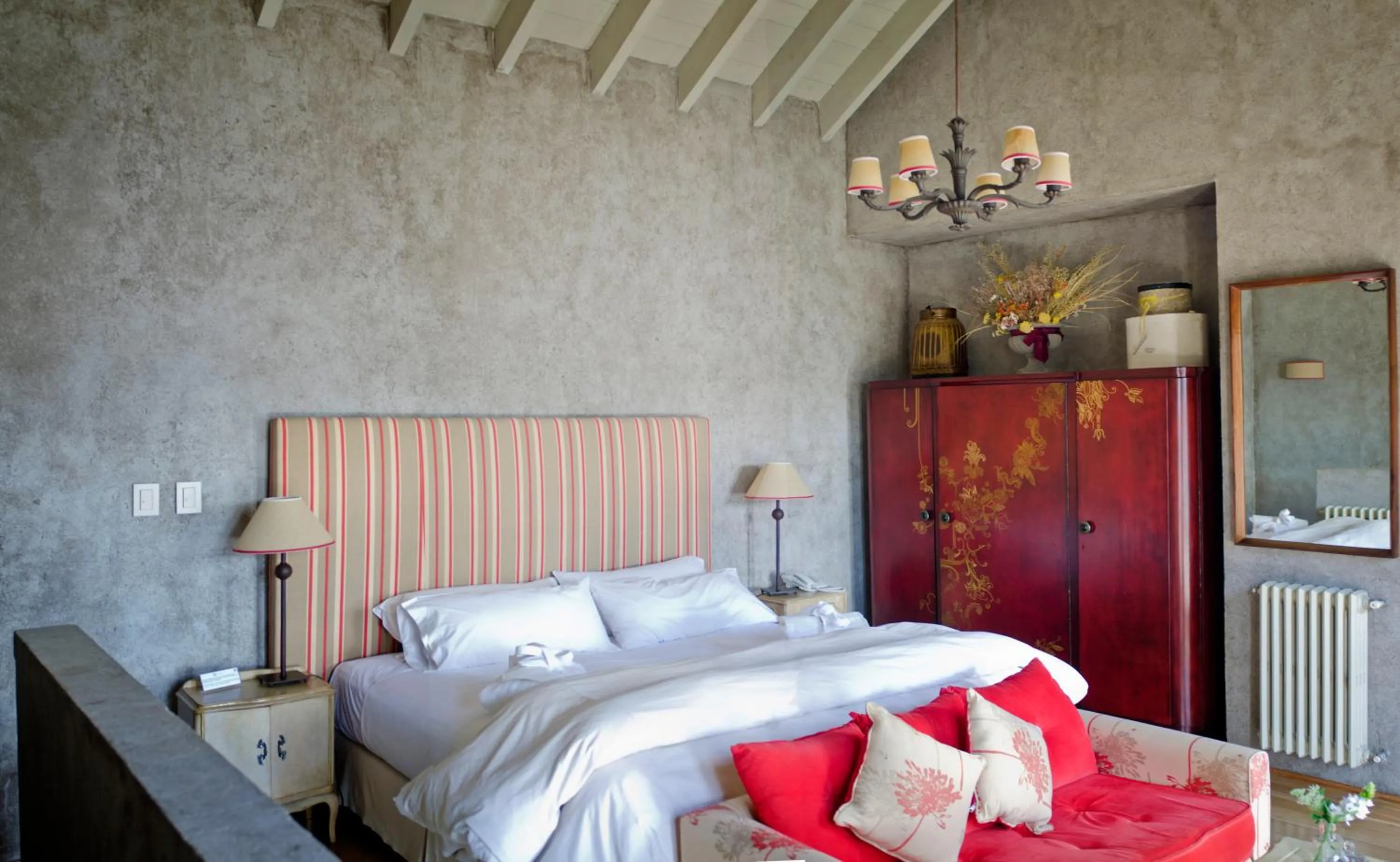 Photo of the whole room, Bed in Luma Casa De Montaña