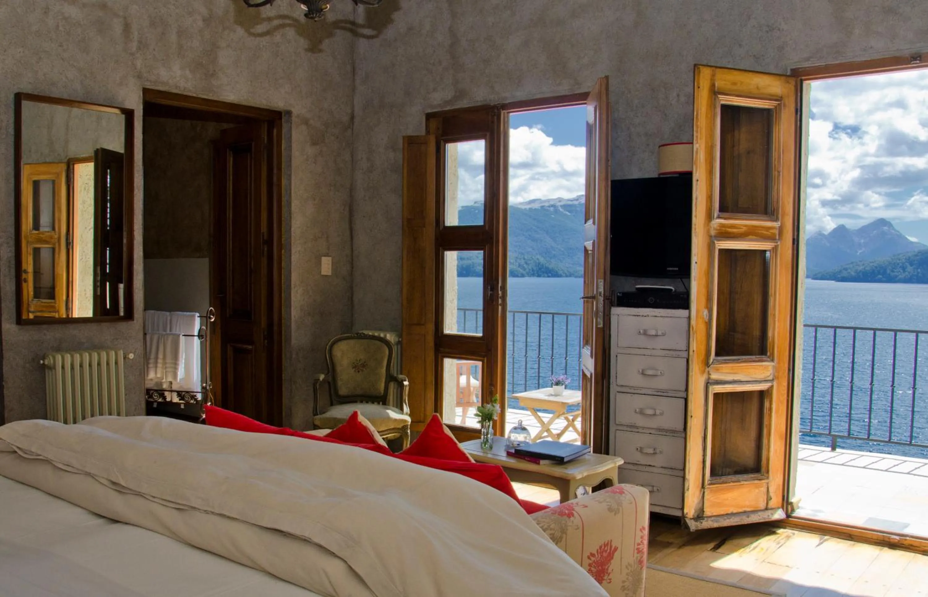 View (from property/room), Bed in Luma Casa De Montaña