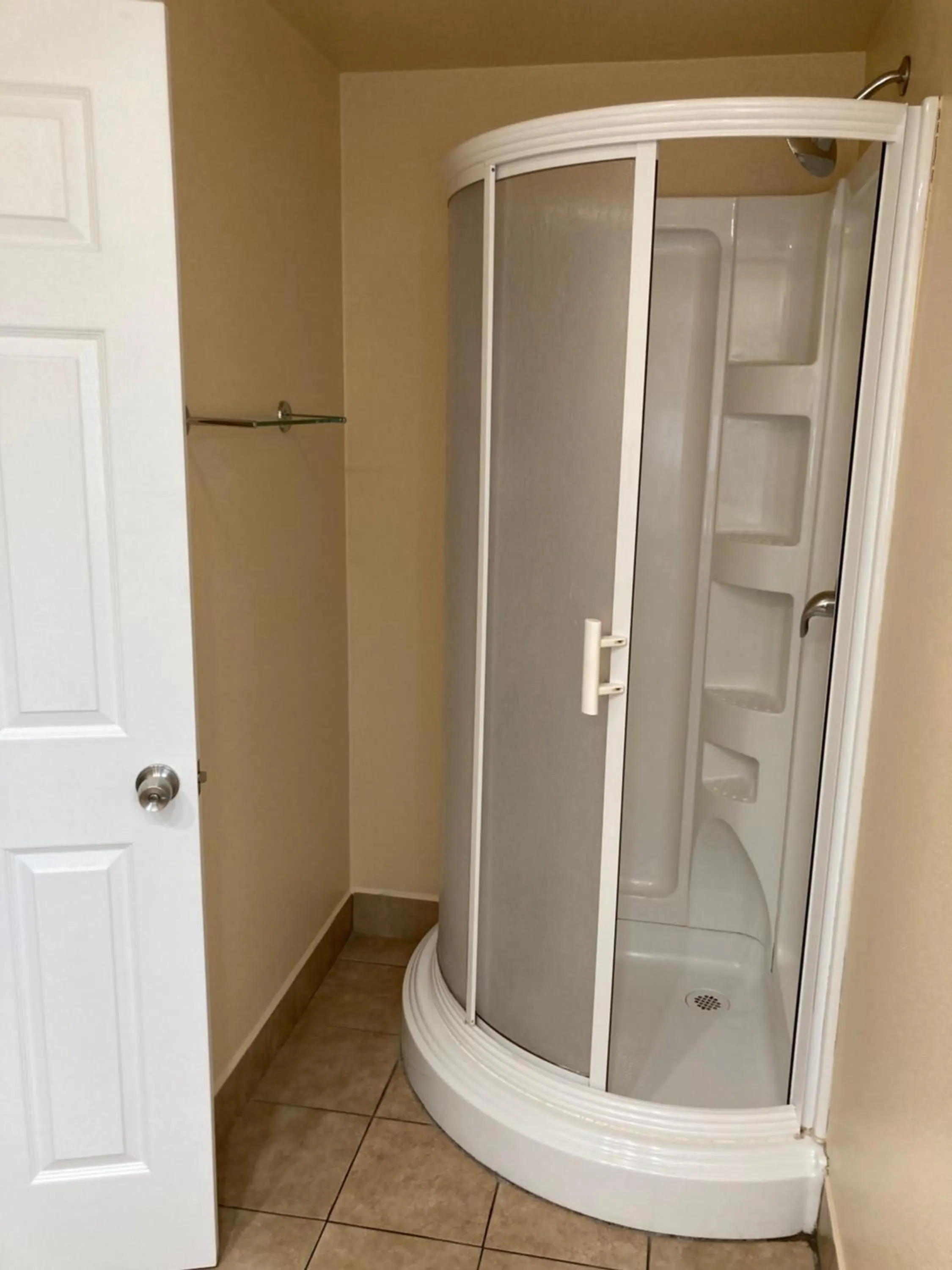 Bathroom in Tri-Valley Inn & Suites