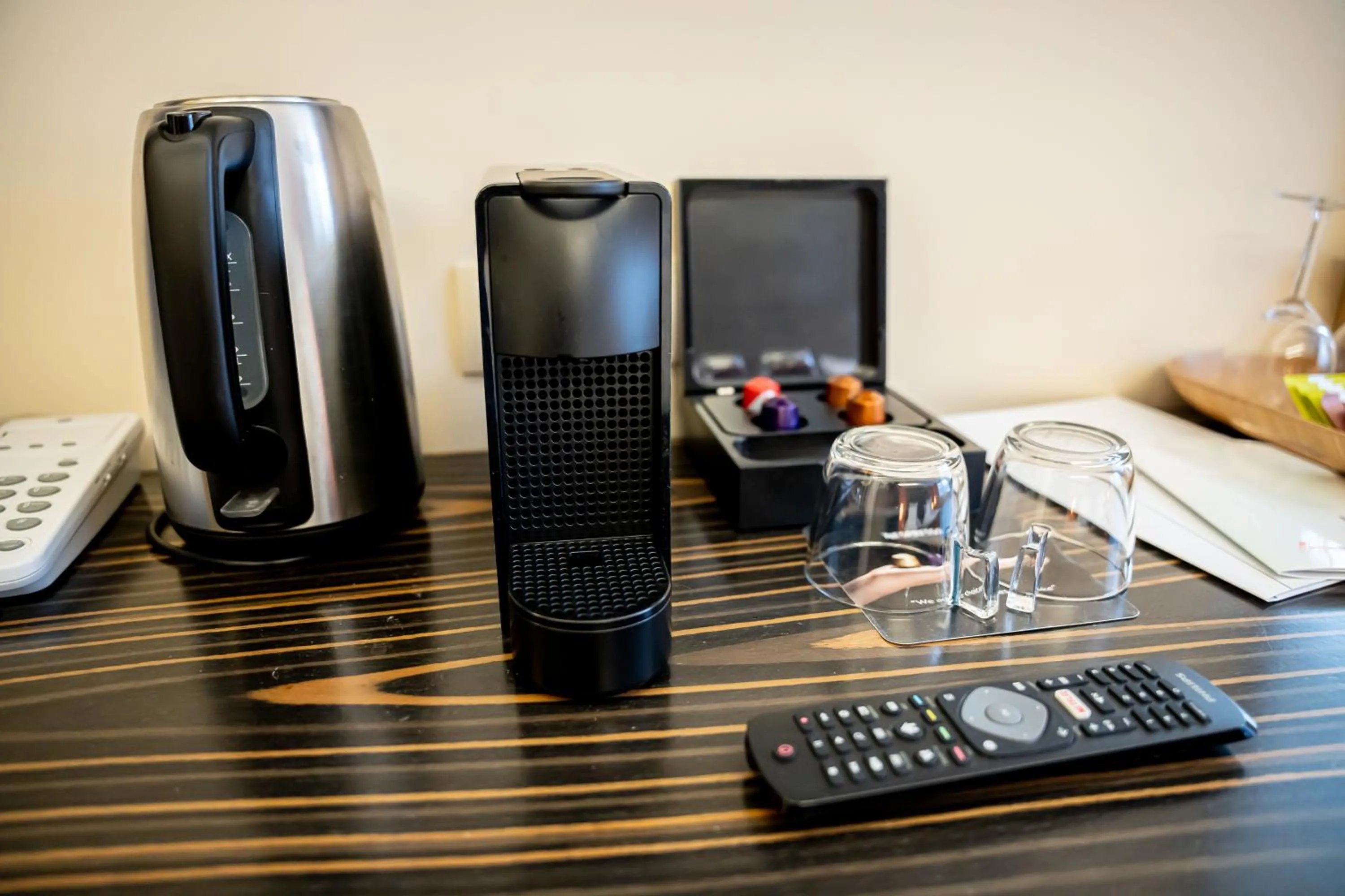 Coffee/tea facilities in Ice Angels Hotel