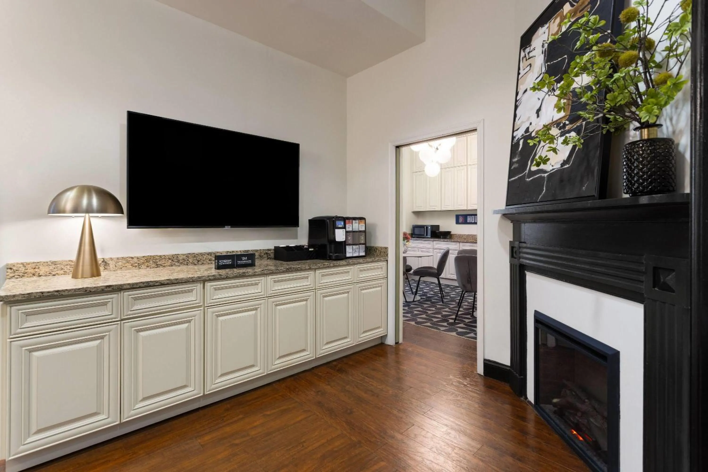 Lobby or reception in Hotel Brexton, Trademark Collection by Wyndham