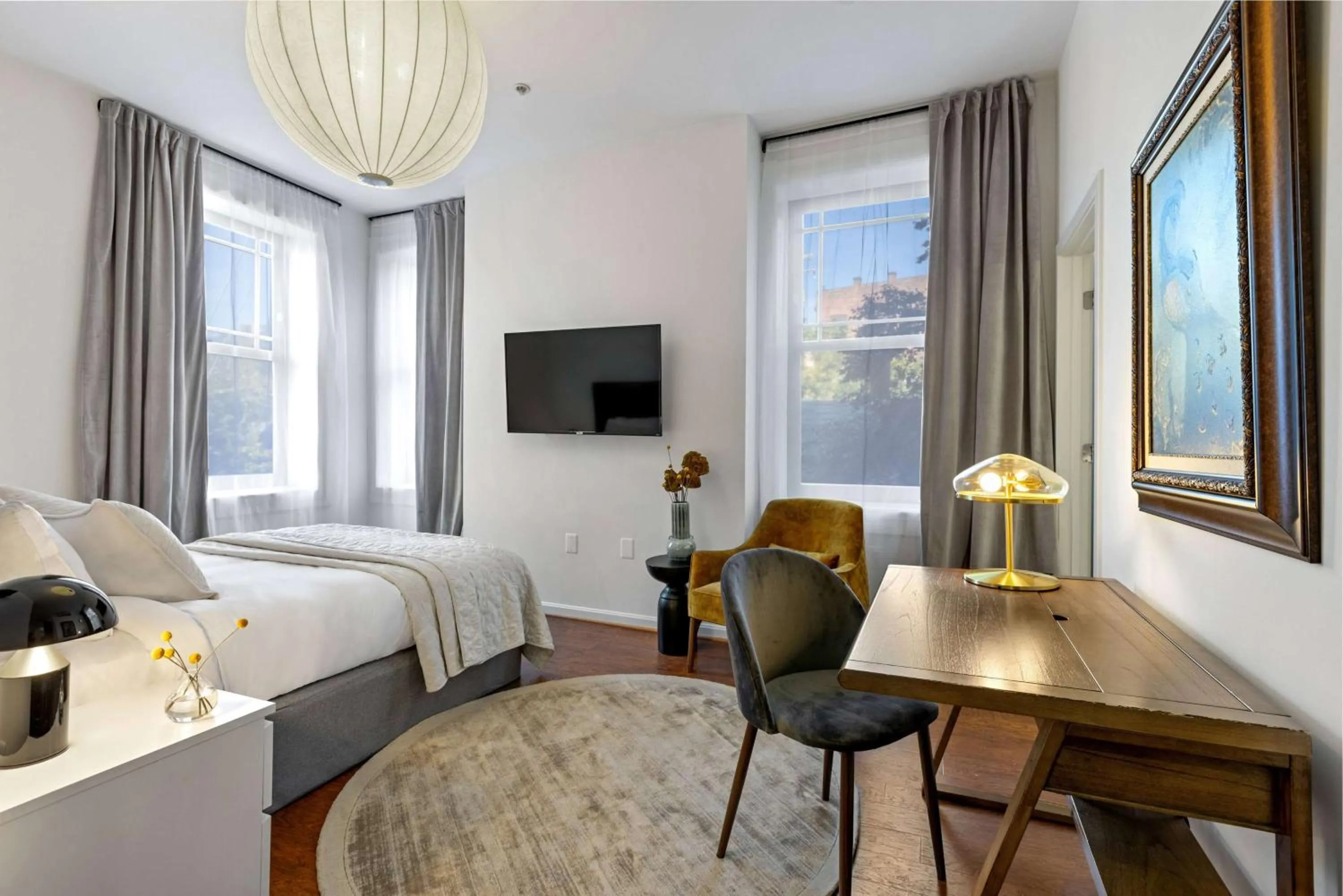 Photo of the whole room, Bed in Hotel Brexton, Trademark Collection by Wyndham