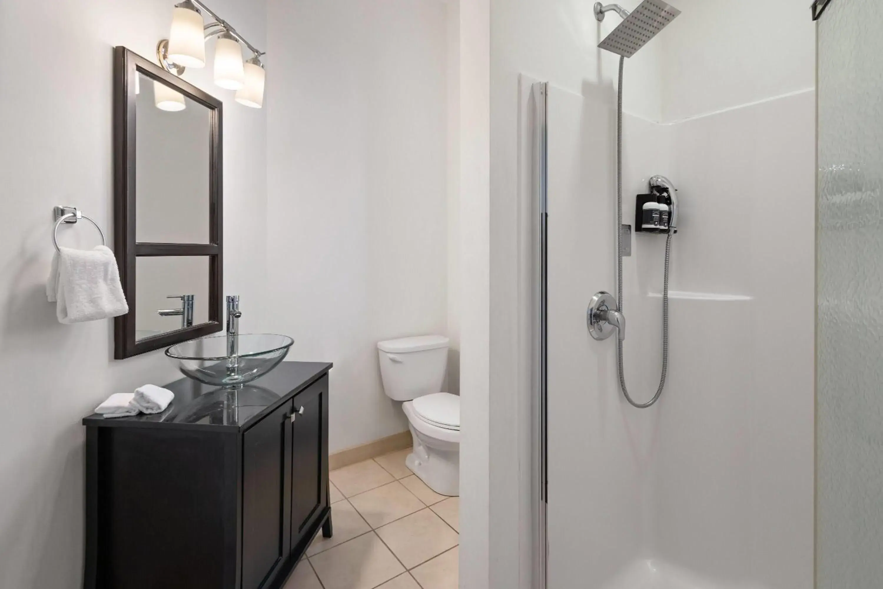 Deluxe Queen Room - Non-Smoking in Hotel Brexton, Trademark Collection by Wyndham Deluxe Queen Room - Non-Smoking in Hotel Brexton, Trademark Collection by Wyndham